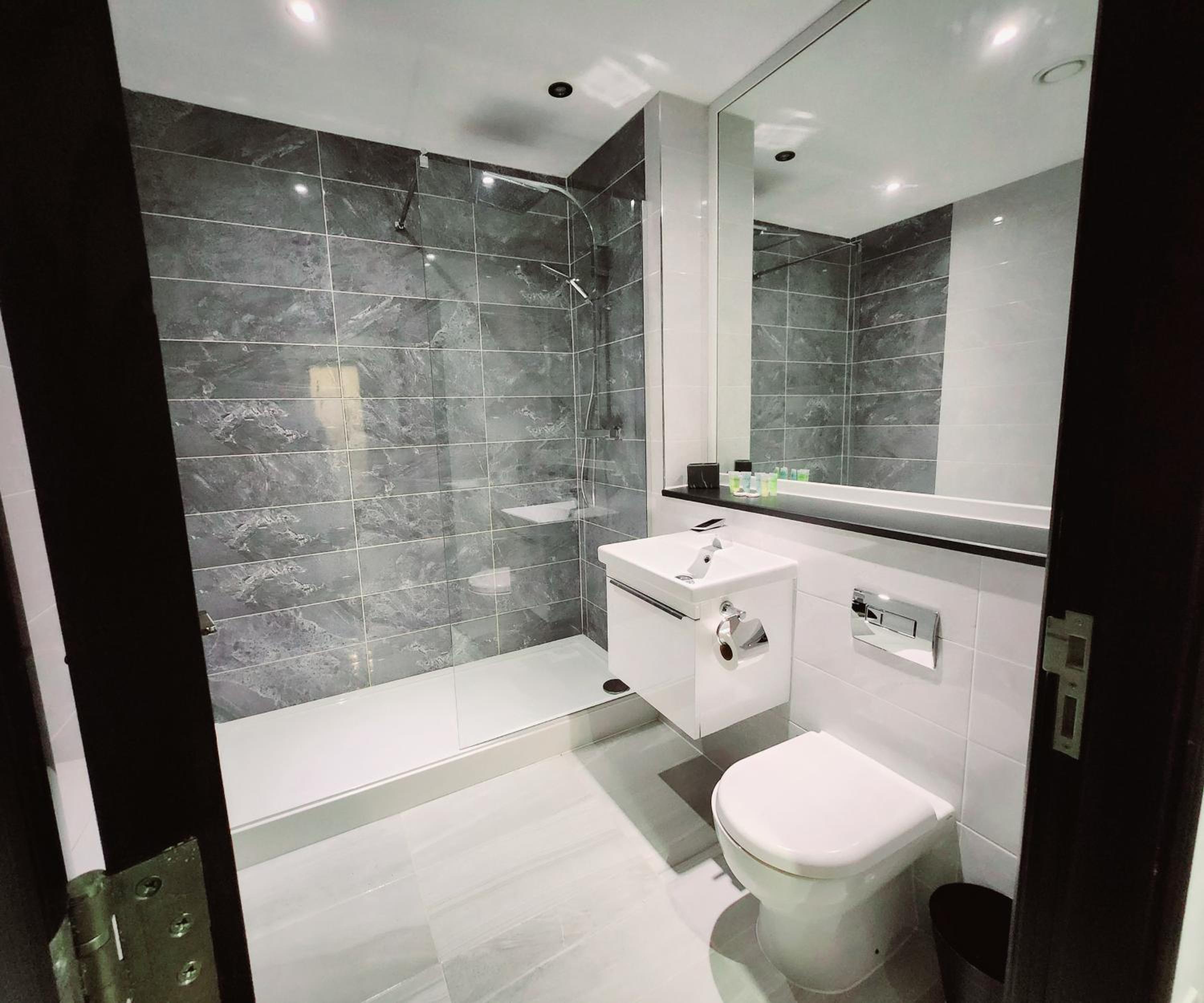 Cosy & Centrally Located 1Bed Apt in Liverpool photo 4