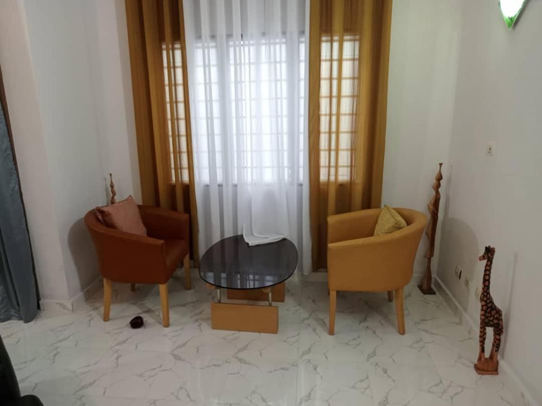 ANHOULDA Service