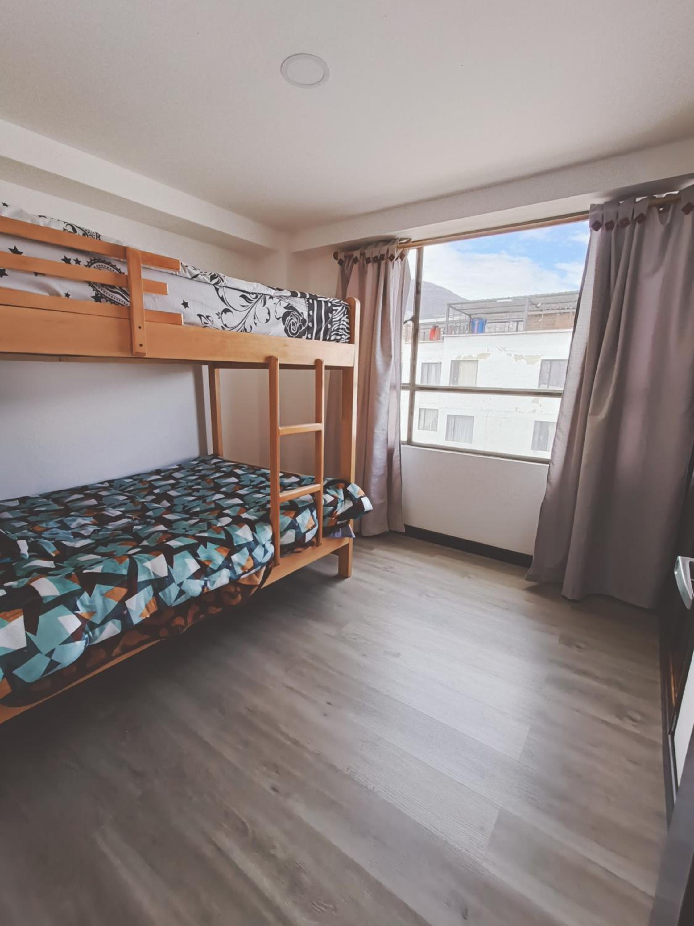 Apartamento moderno en condominio Agualongo