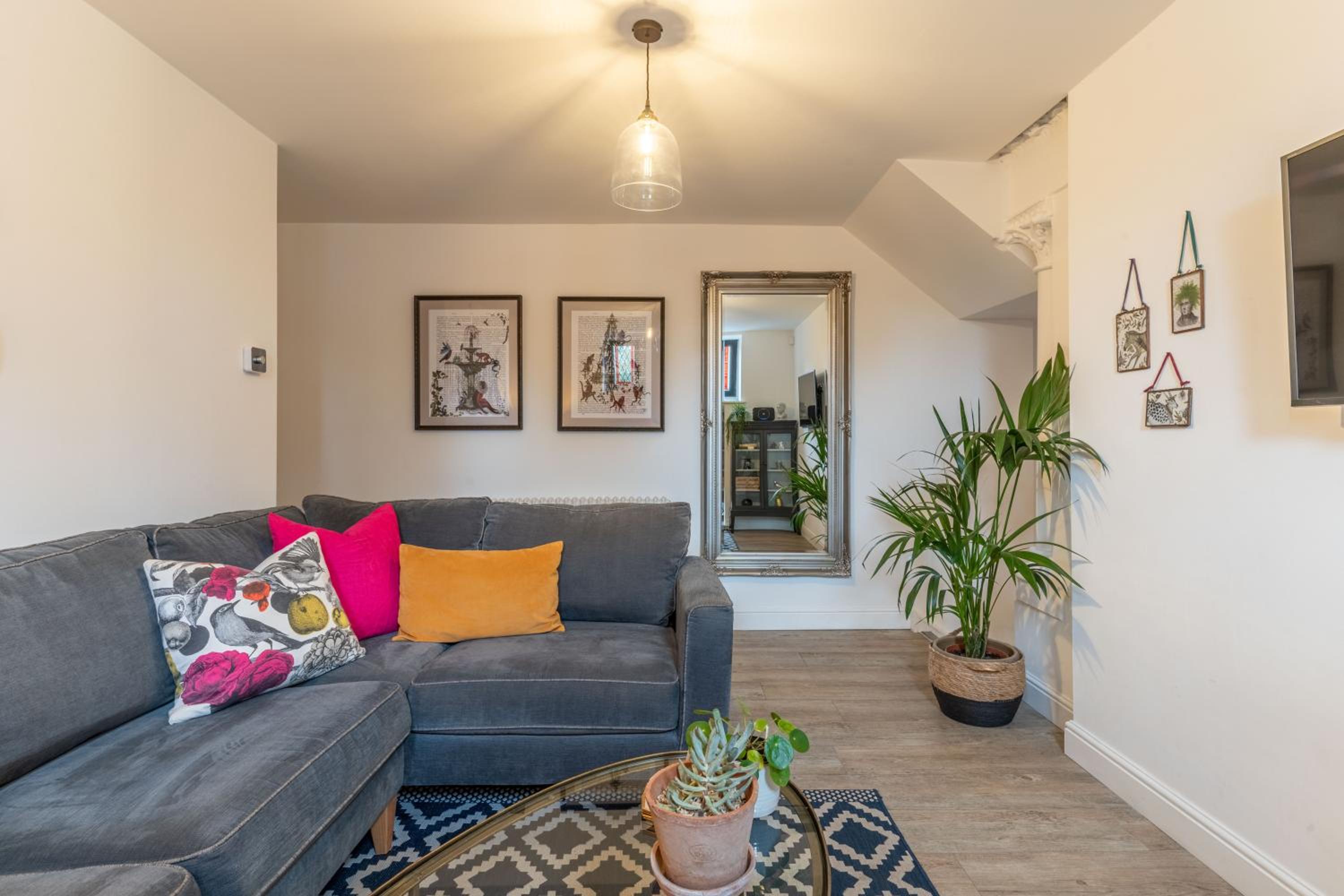 Luxury Chapel Apartment within City Walls view 5