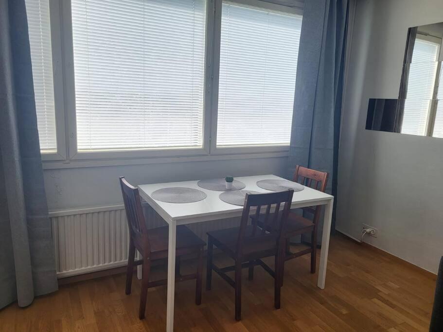 LibO-apartment, Inkilänmäki 23 with free parking