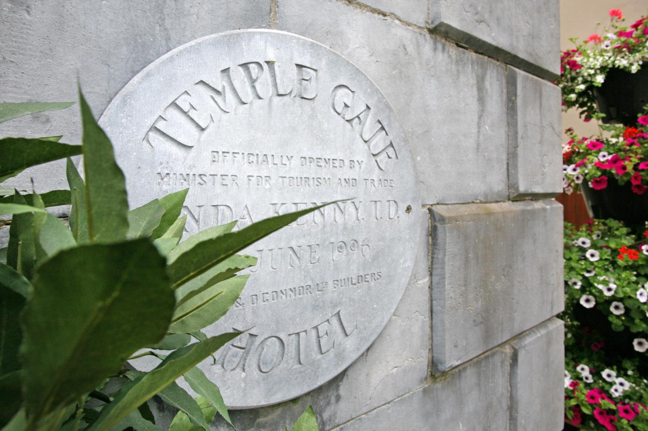 Ennis Vacations - Temple Gate Hotel - Property Image 6