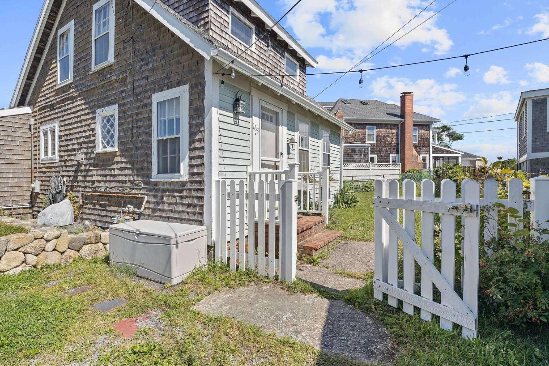 Sunset Sanctuary: Minot Beach Scituate view 4