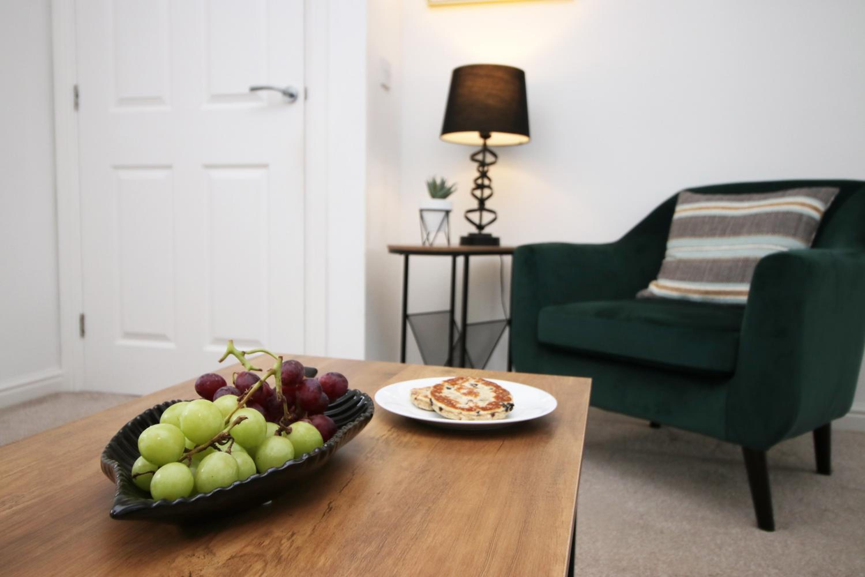 Beautiful modern house with free parking and fast WiFi next to Swansea Stadium and Morfa Park Shopping Centre hosted by Our Home Short Stays view 2