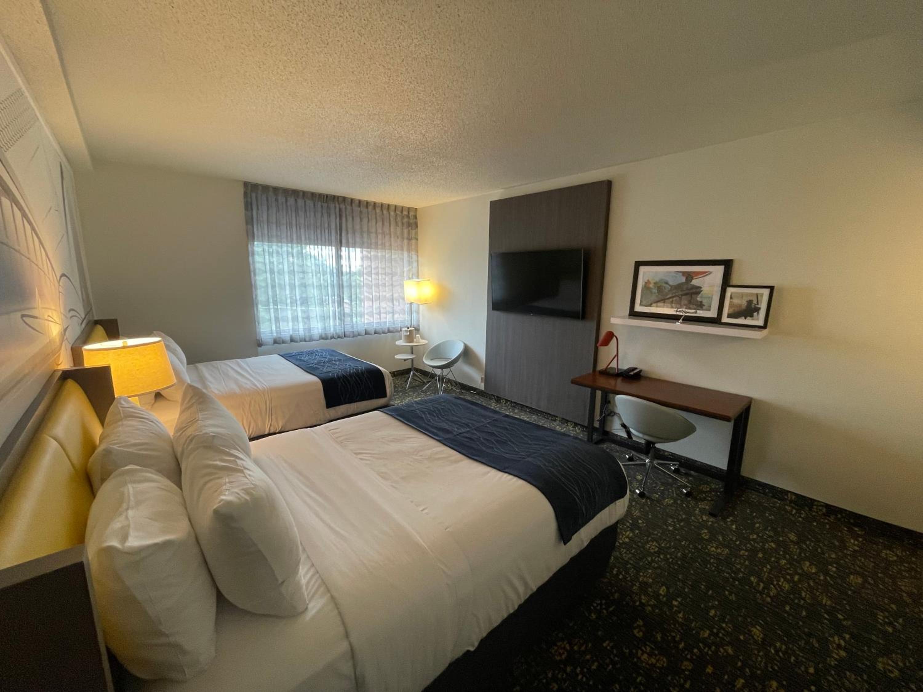 St Louis Vacations - Saint Louis Airport Hotel - Property Image 5