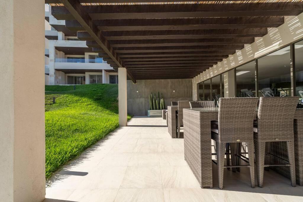 VISTA VELA 3 with 3BR/3Bath Condo view 3