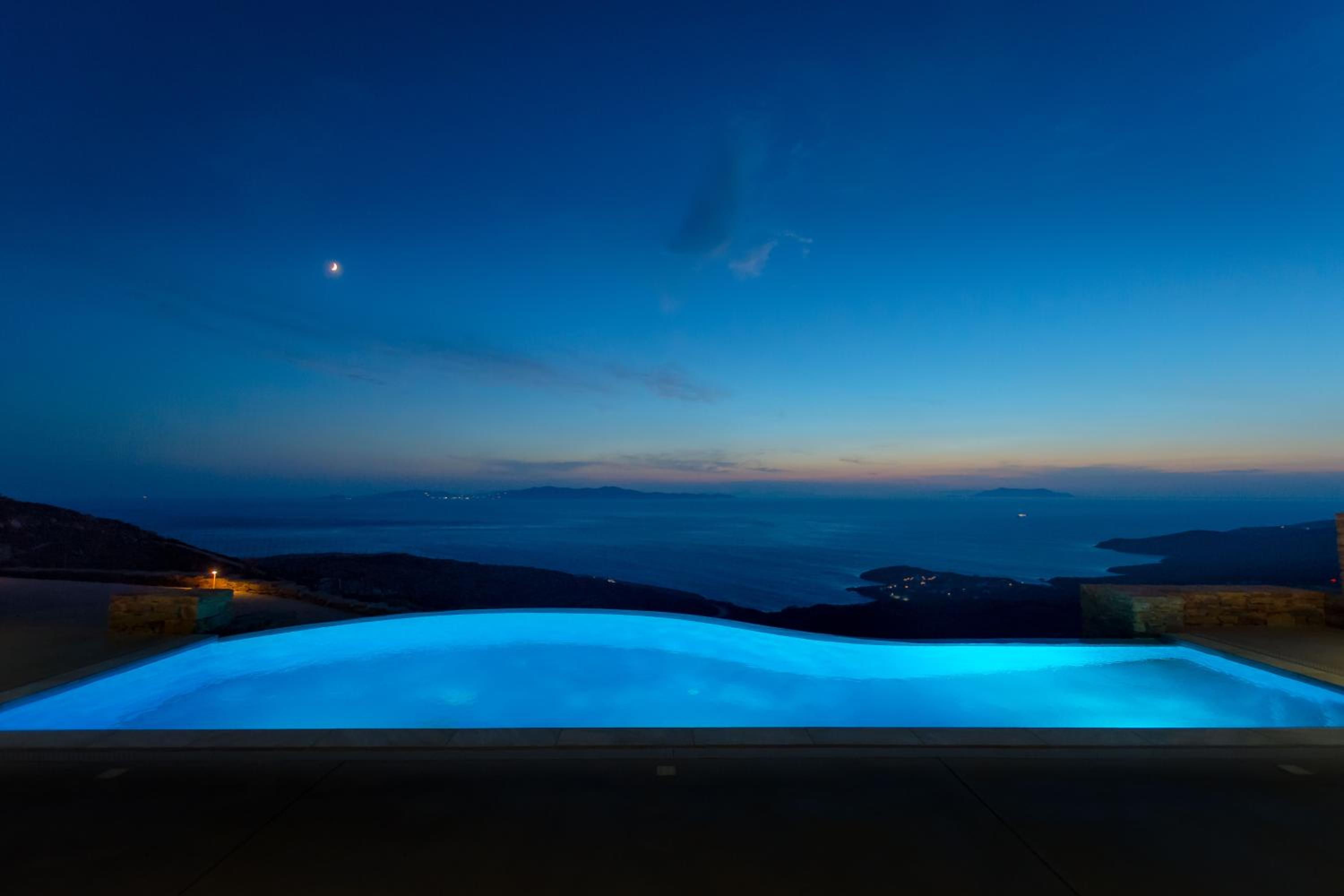 Alos Residence