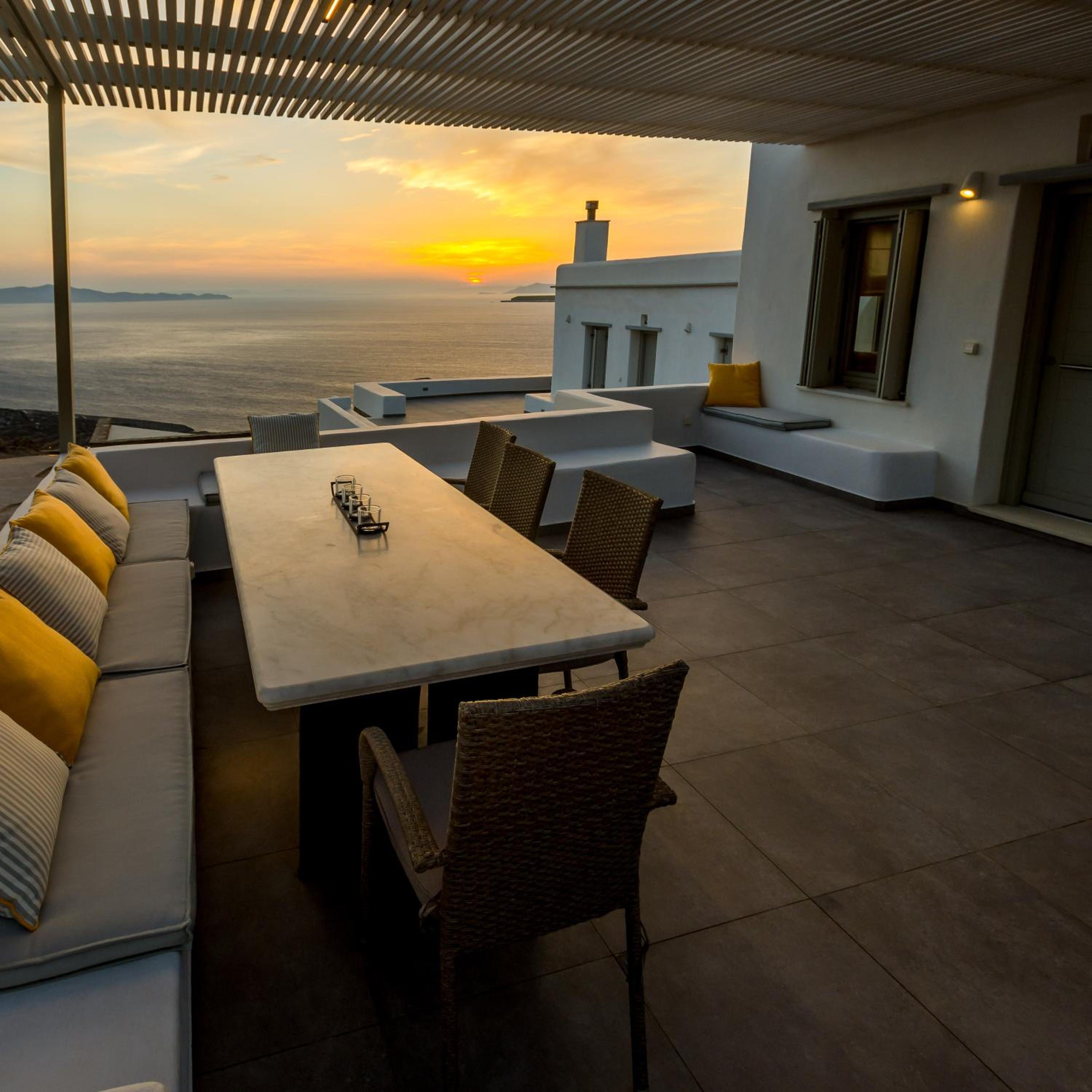 Alos Residence