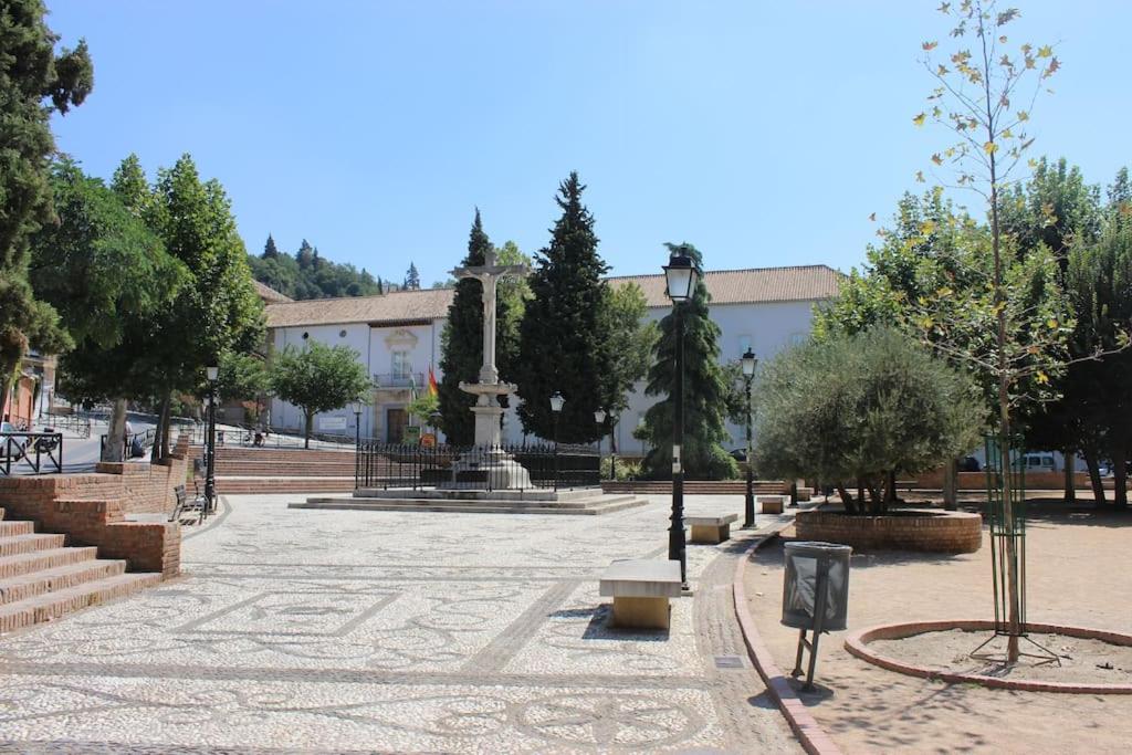 Central, near the Alhambra, quiet and autentic! view 5