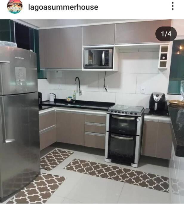 Casa Duplex com piscina Ampla e Churrasqueira.