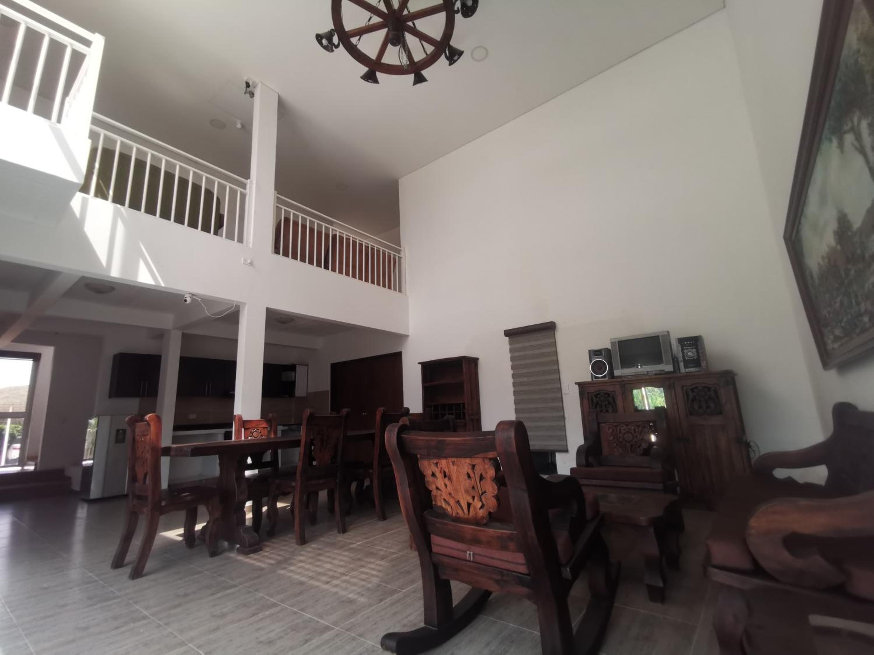 QUINTA RANCHO SANTIAGO CAMPESTRE capacidad 50 huéspedes