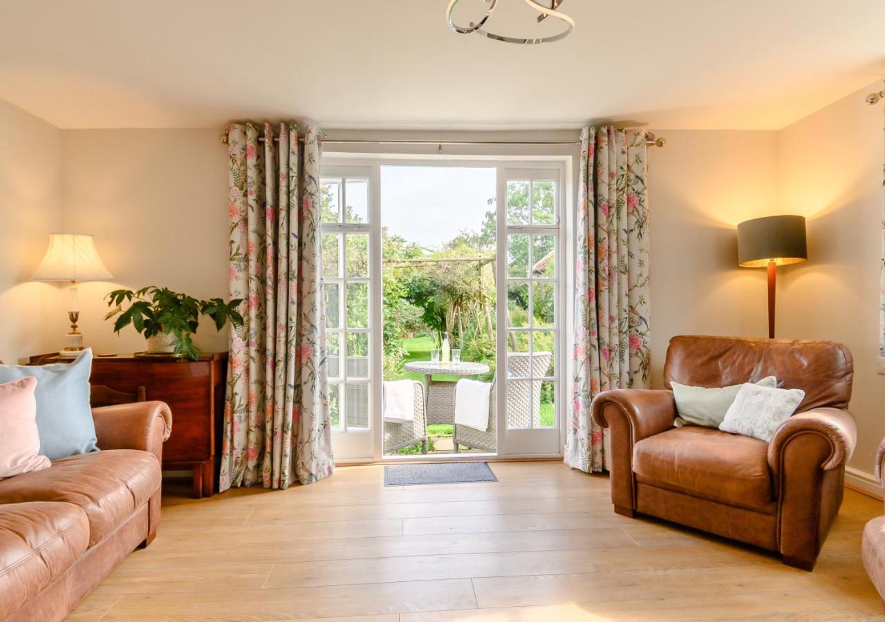 2 Bed in Saxmundham oc-rvr