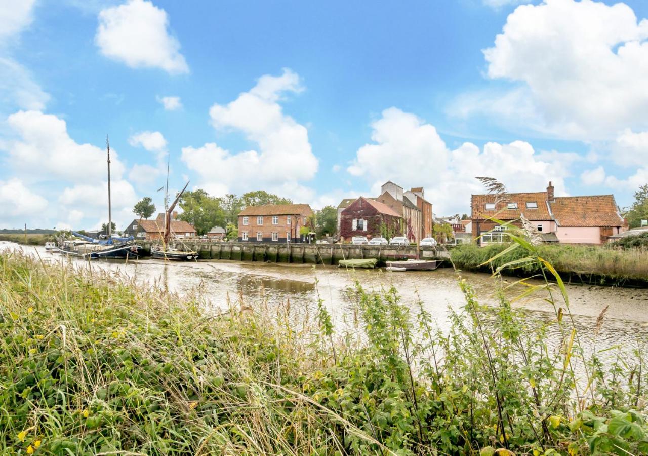 2 Bed in Saxmundham oc-rvr