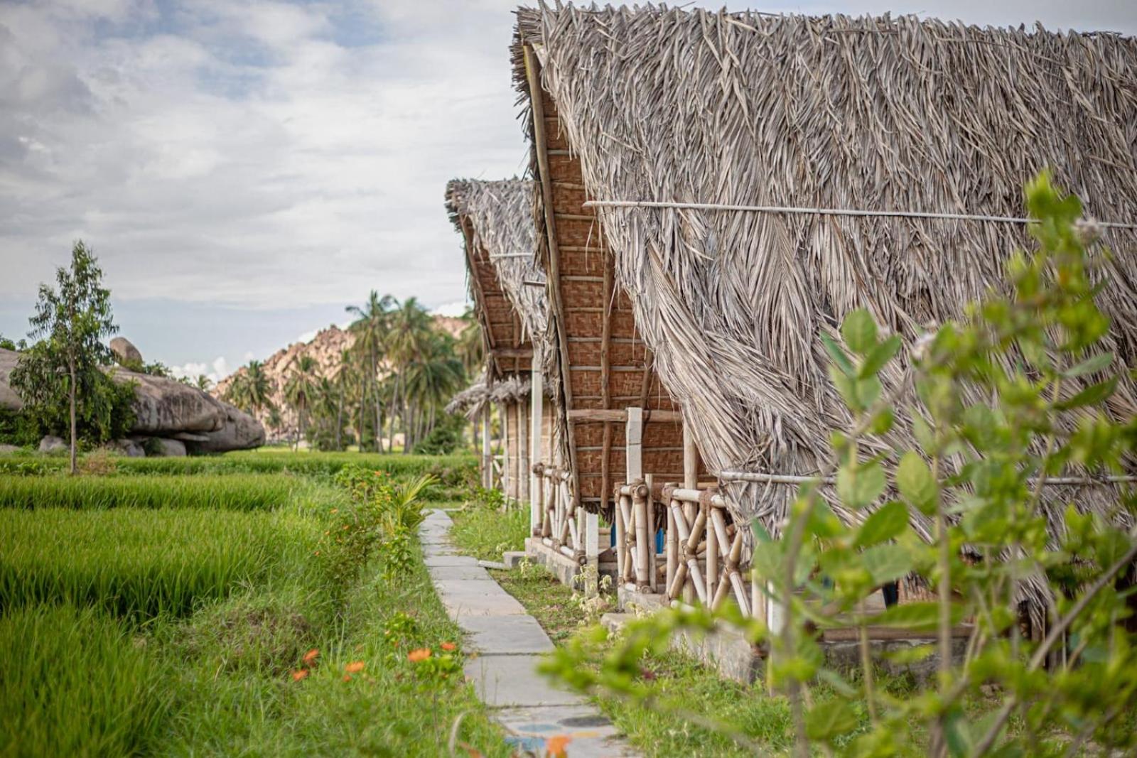 Om home hampi