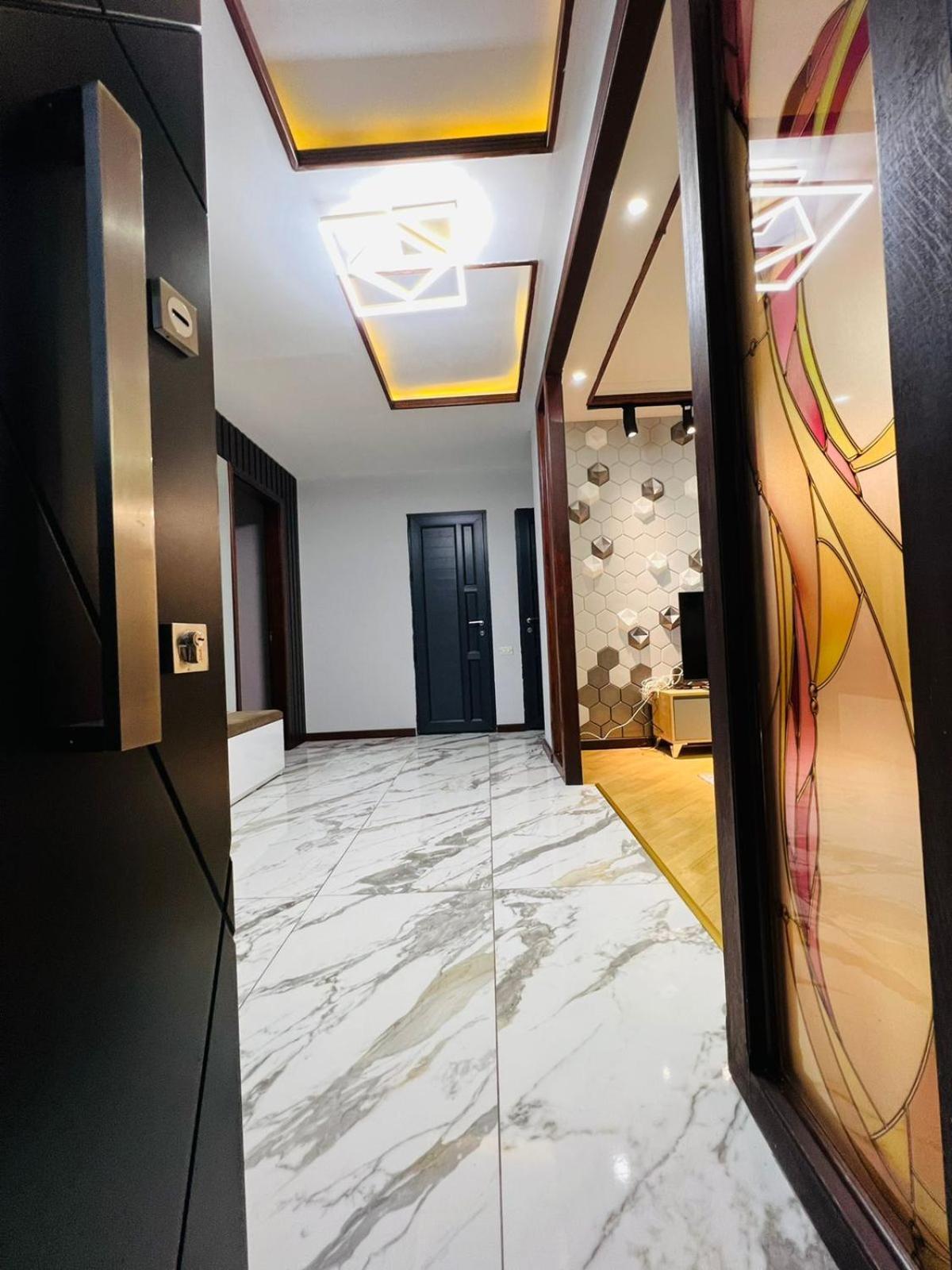 Deluxe Modern 3 Bedroom + 2 Bathrooms Apartment, on Amiryan Street, Middle of Center