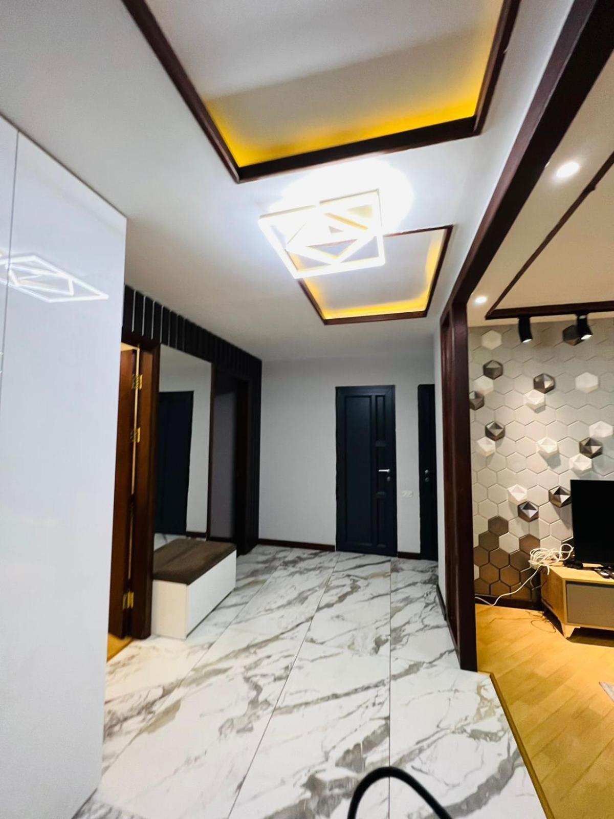 Deluxe Modern 3 Bedroom + 2 Bathrooms Apartment, on Amiryan Street, Middle of Center