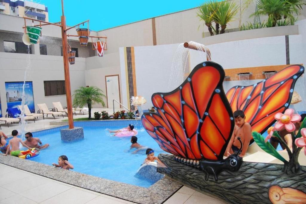 PRIVE BOULEVARD OFICIAL.