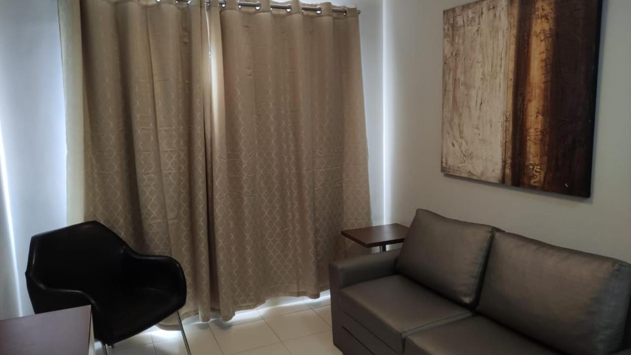 PRIVE BOULEVARD OFICIAL.
