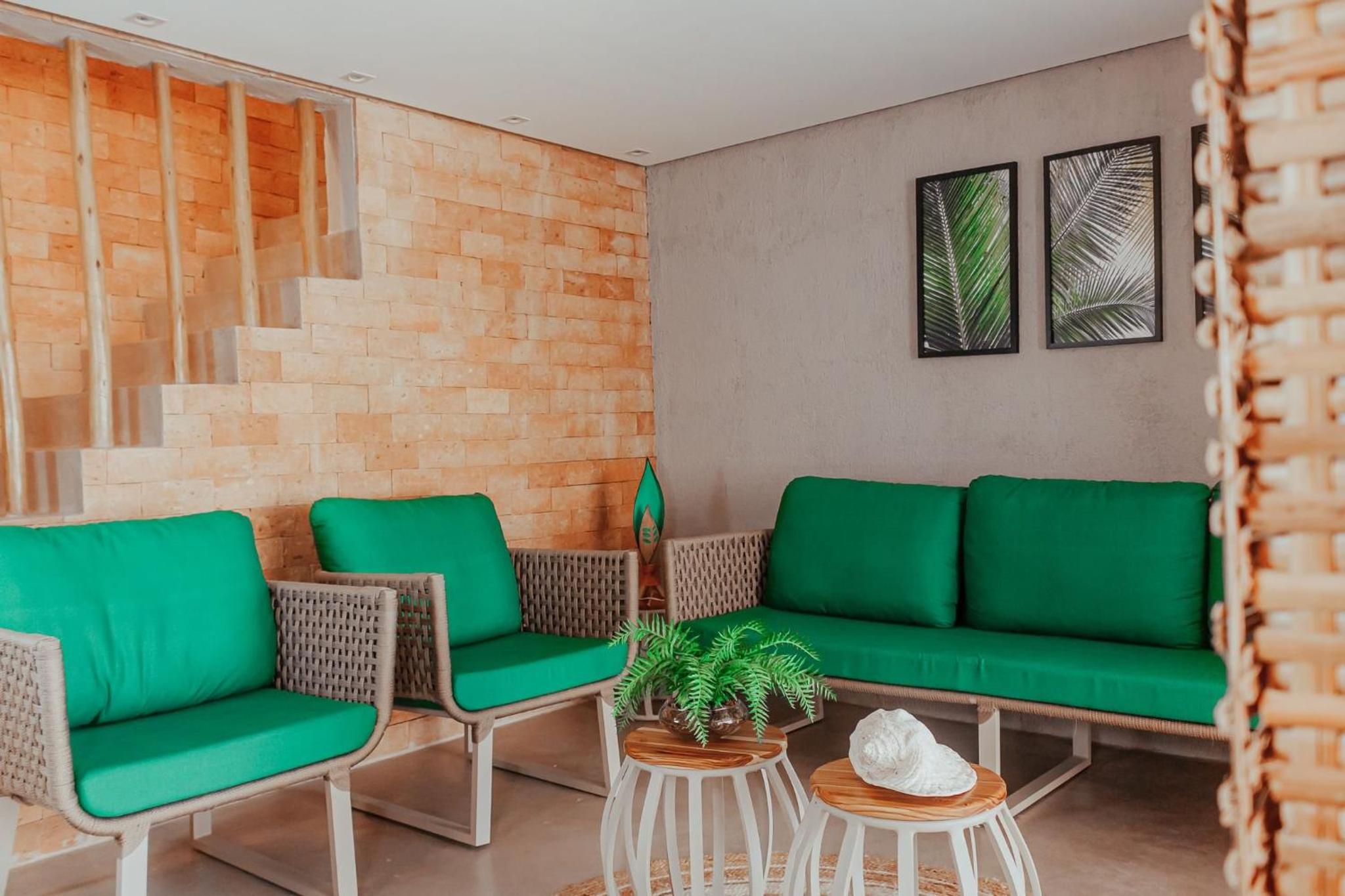 Temporada Areia e Mar Triplex com piscina privativa e área gourmet a 250m da Praia do Patacho