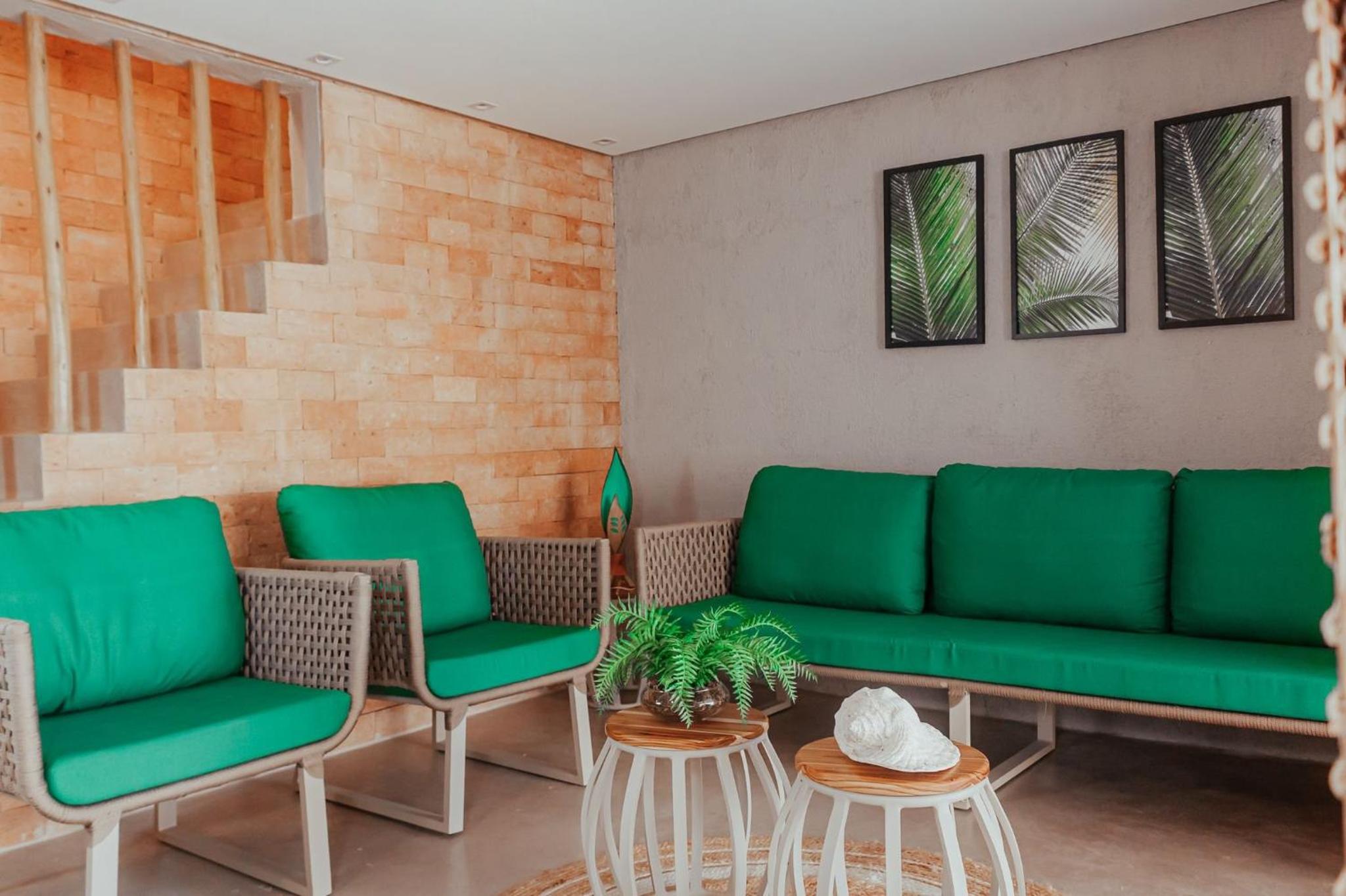 Temporada Areia e Mar Triplex com piscina privativa e área gourmet a 250m da Praia do Patacho