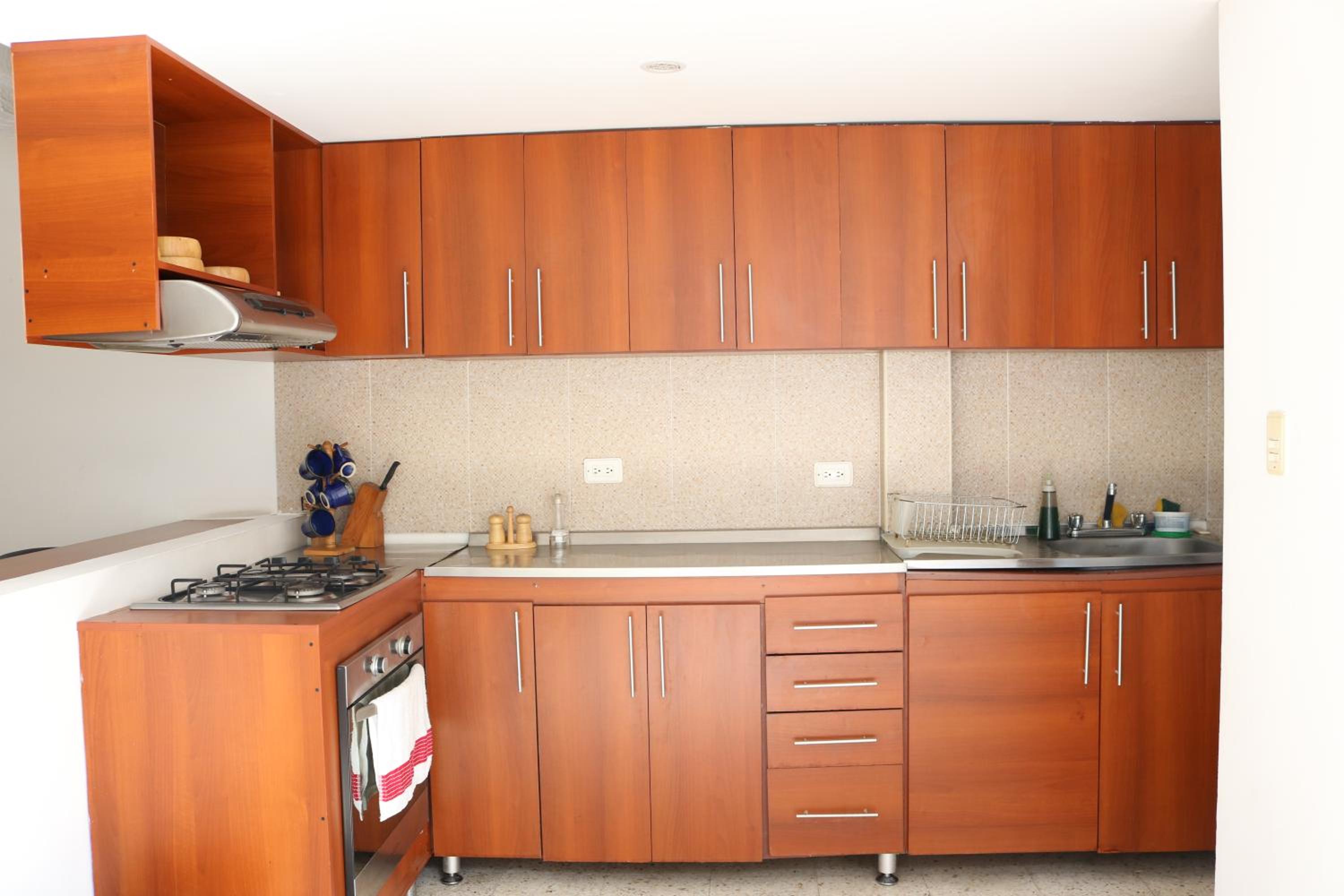 APARTAMENTOS LIMONAR