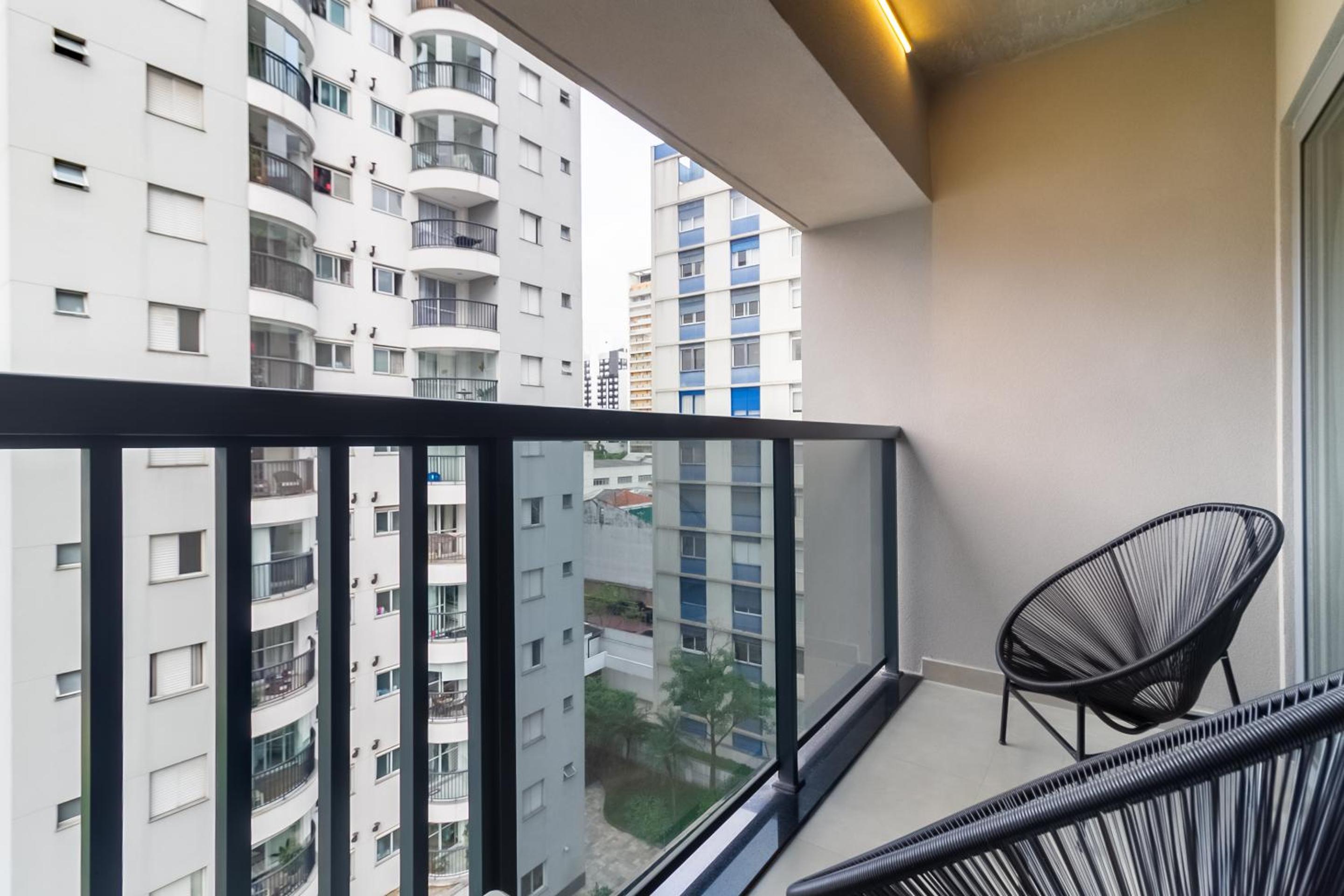 360 VN On Lorena by Housi