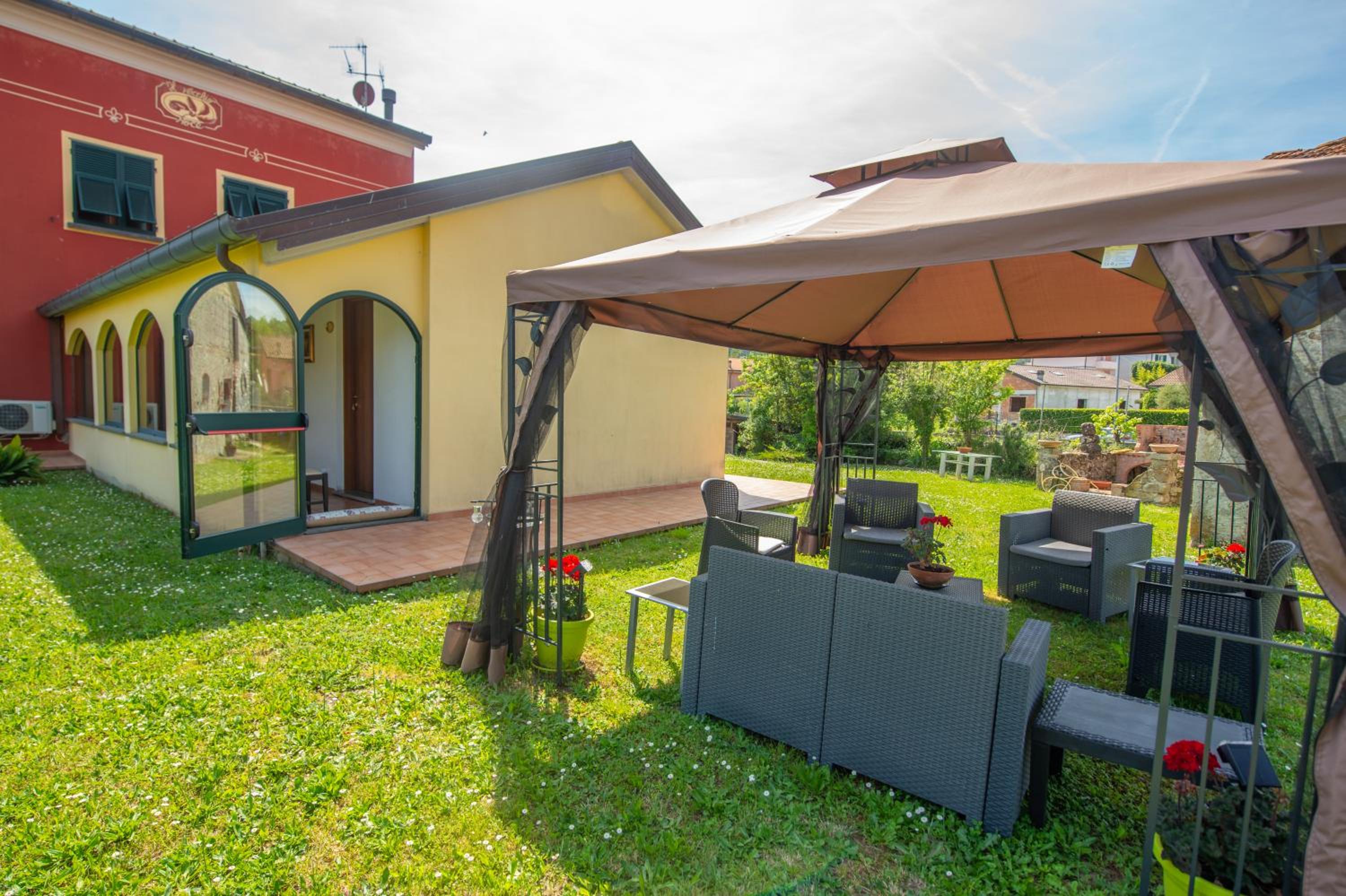 Il Vecchio Noce view 5
