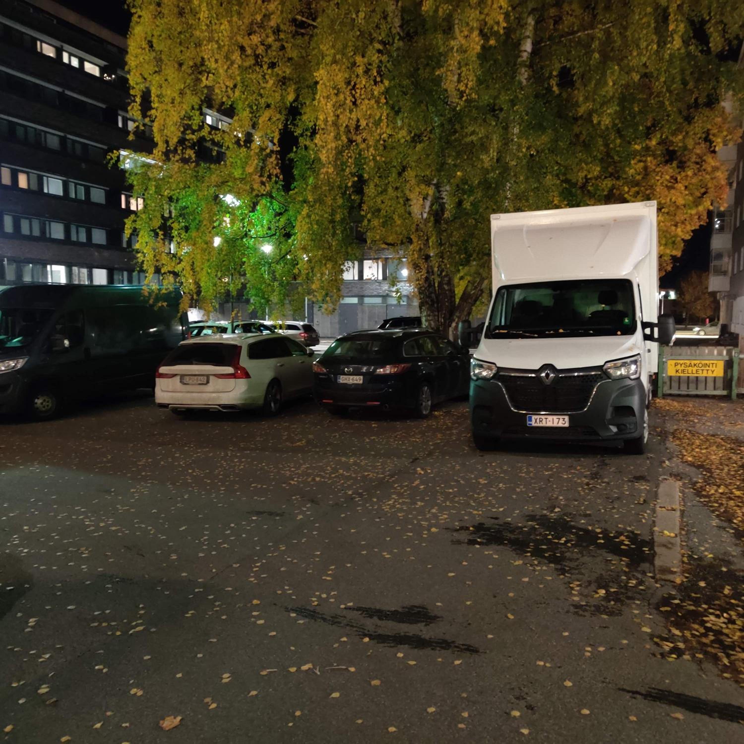 Renovated two room apt in Rauma centre with amenities
