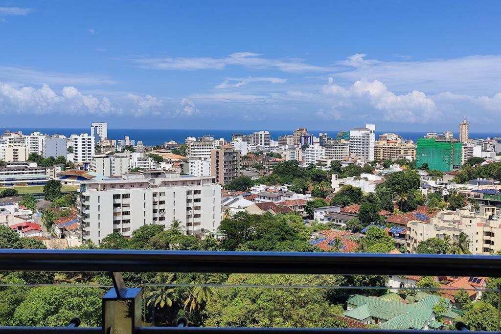 Lovely Apartment in Colombo - Havelock City