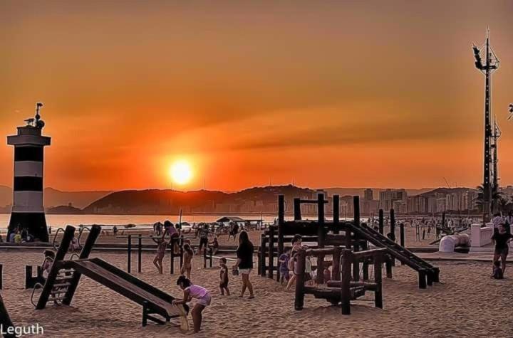 Apartamento na quadra da praia