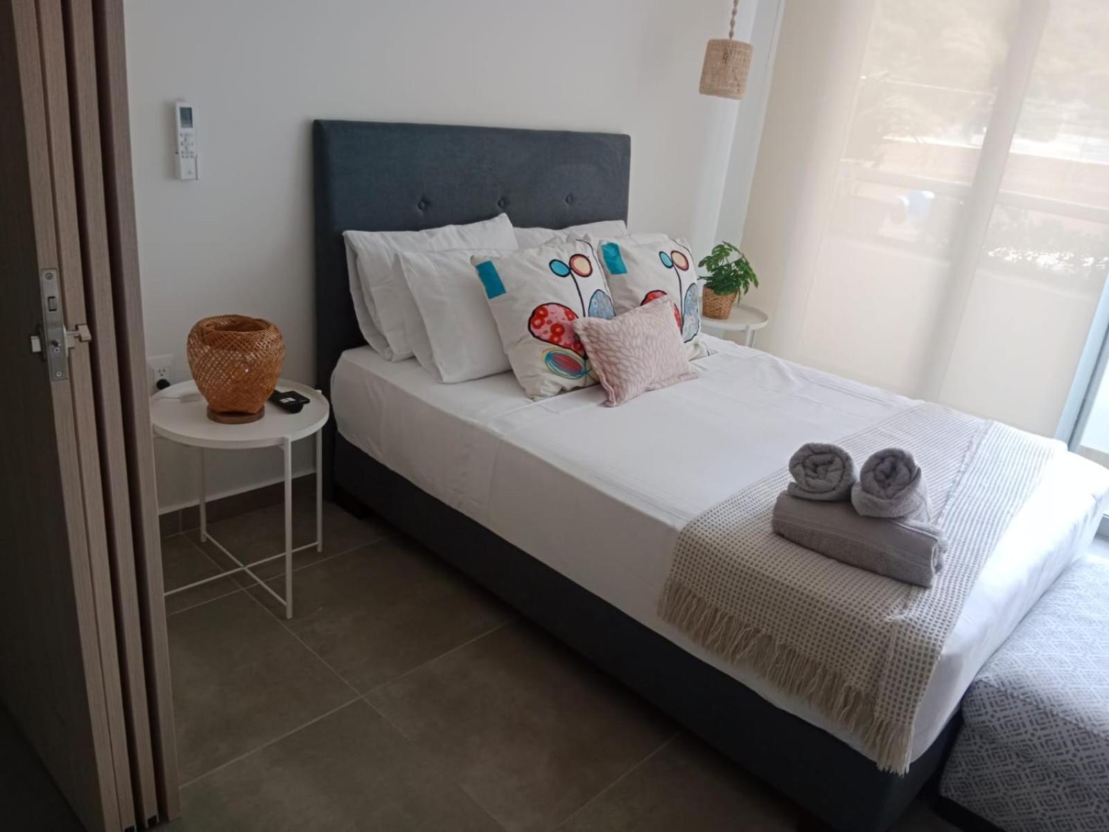APARTAMENTO EN GAIRA PLAYA SALGUERO SANTA MARTA