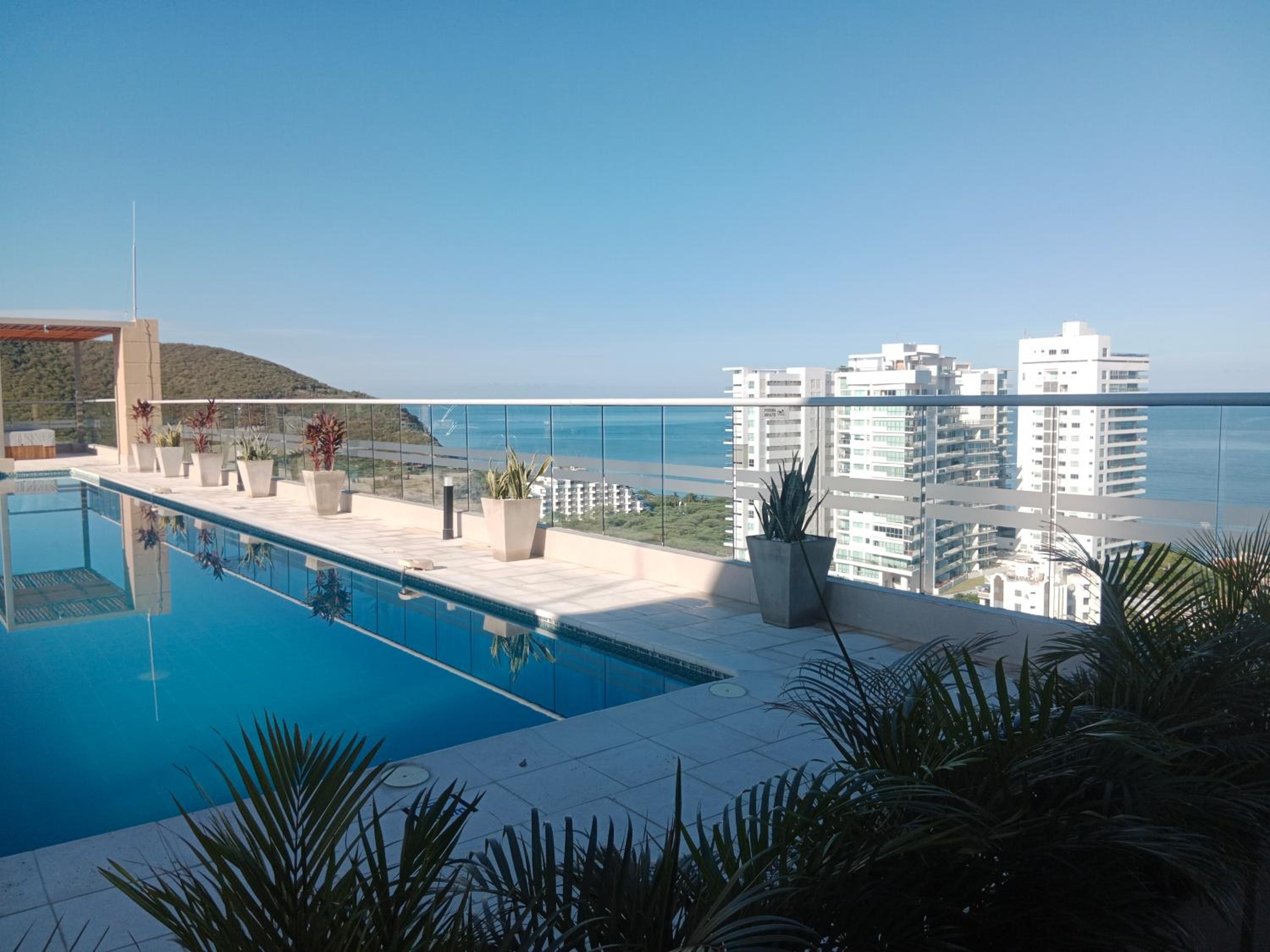 APARTAMENTO EN GAIRA PLAYA SALGUERO SANTA MARTA
