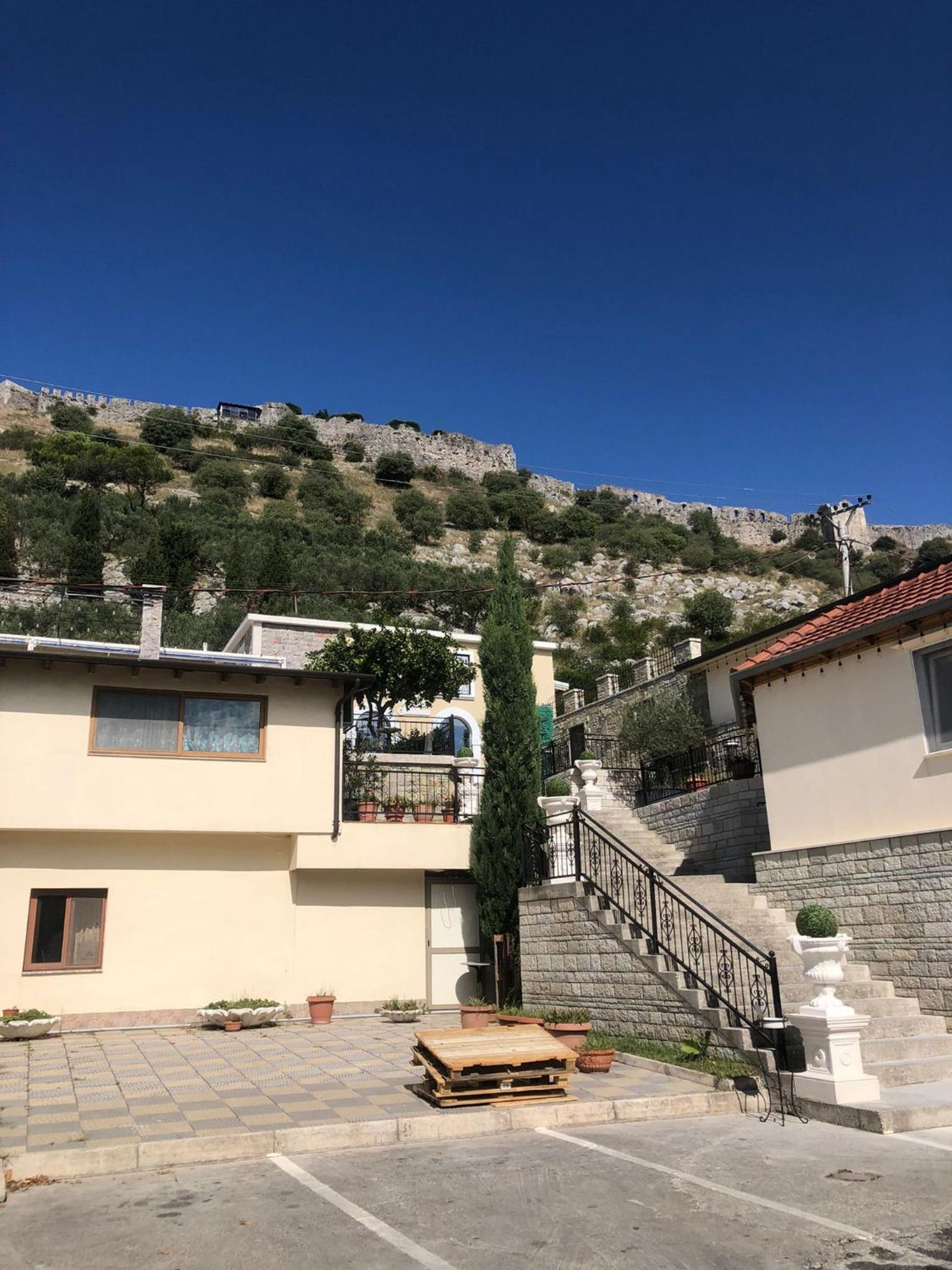 Villa Castle View