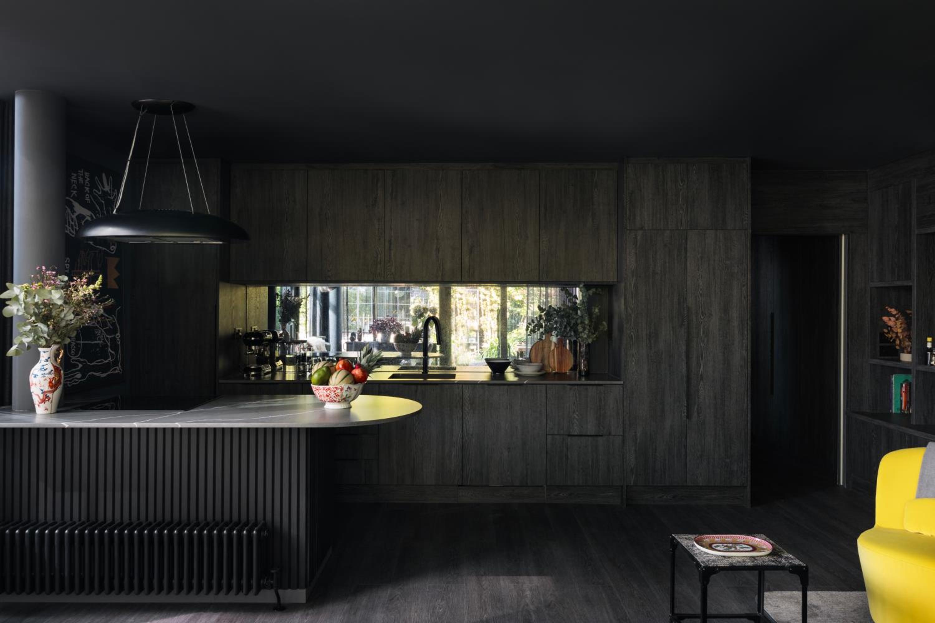 Luxurious Penthouse, Expansive Wrap-Around Terrace