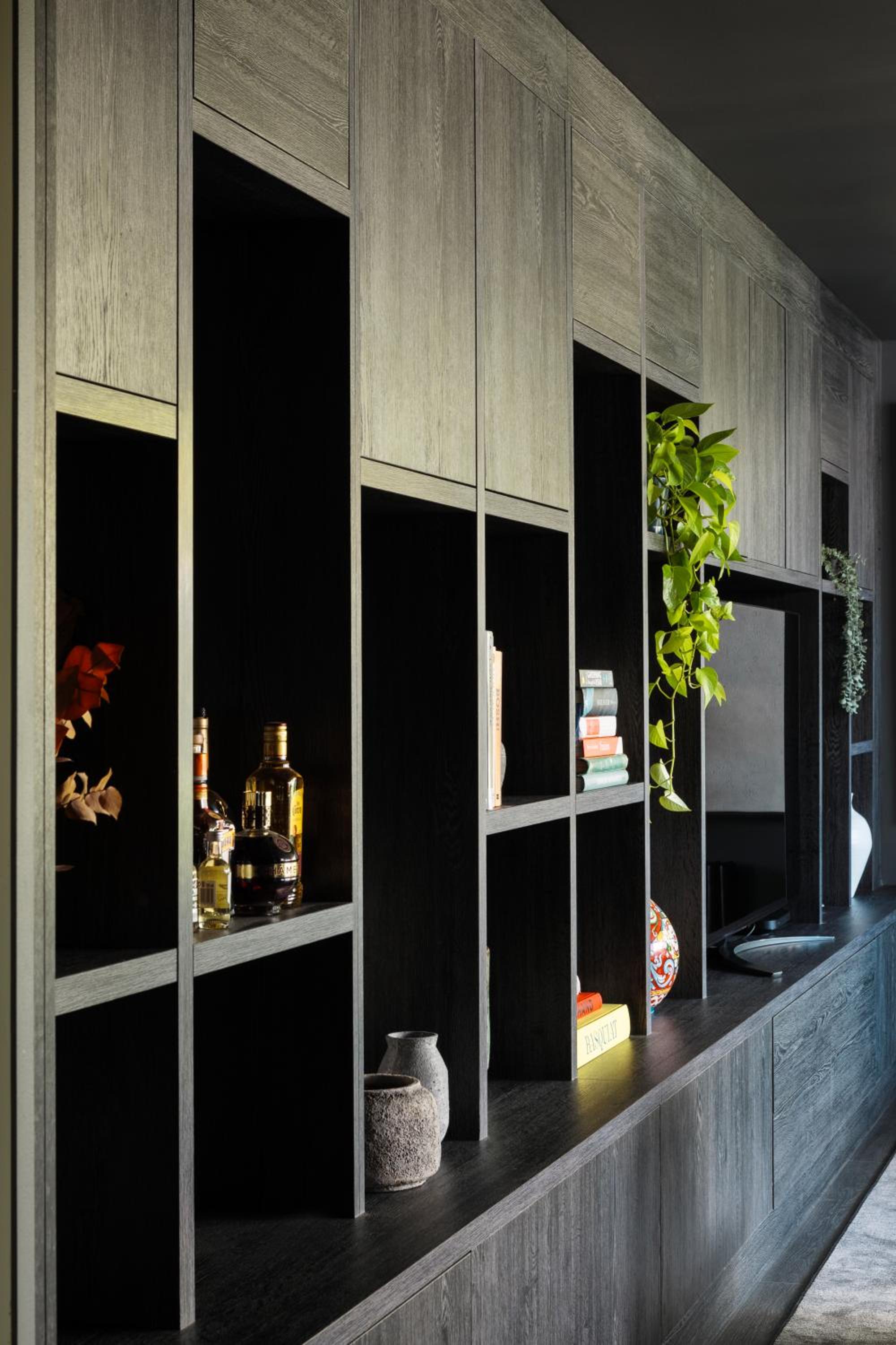 Luxurious Penthouse, Expansive Wrap-Around Terrace