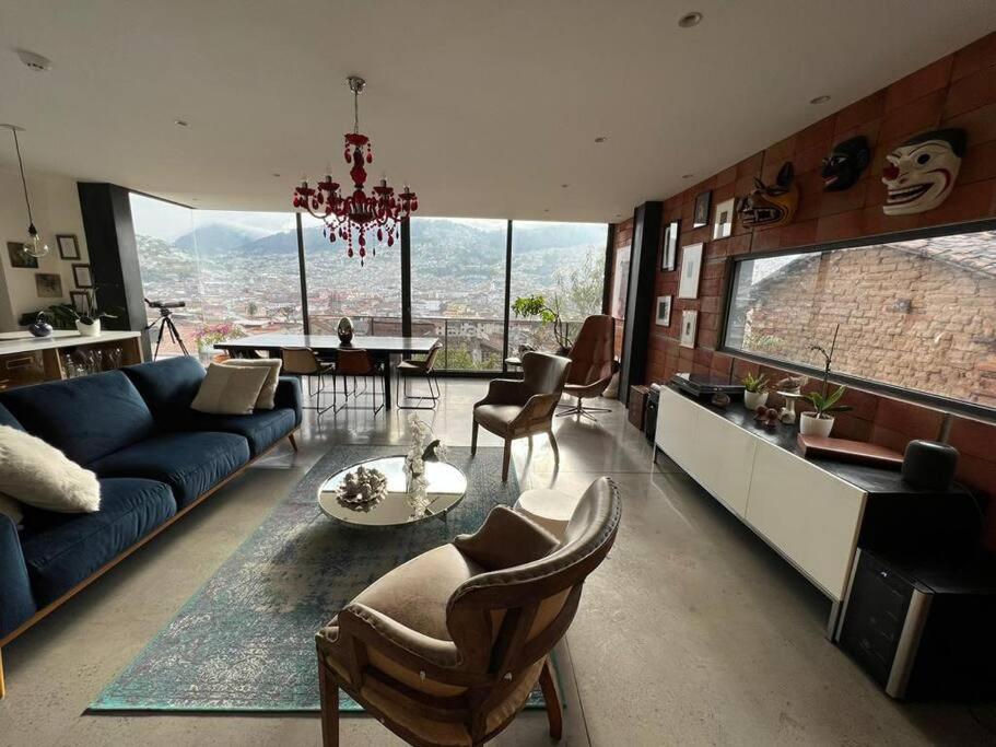 Stunning Apt in Quito's oldtown view 5