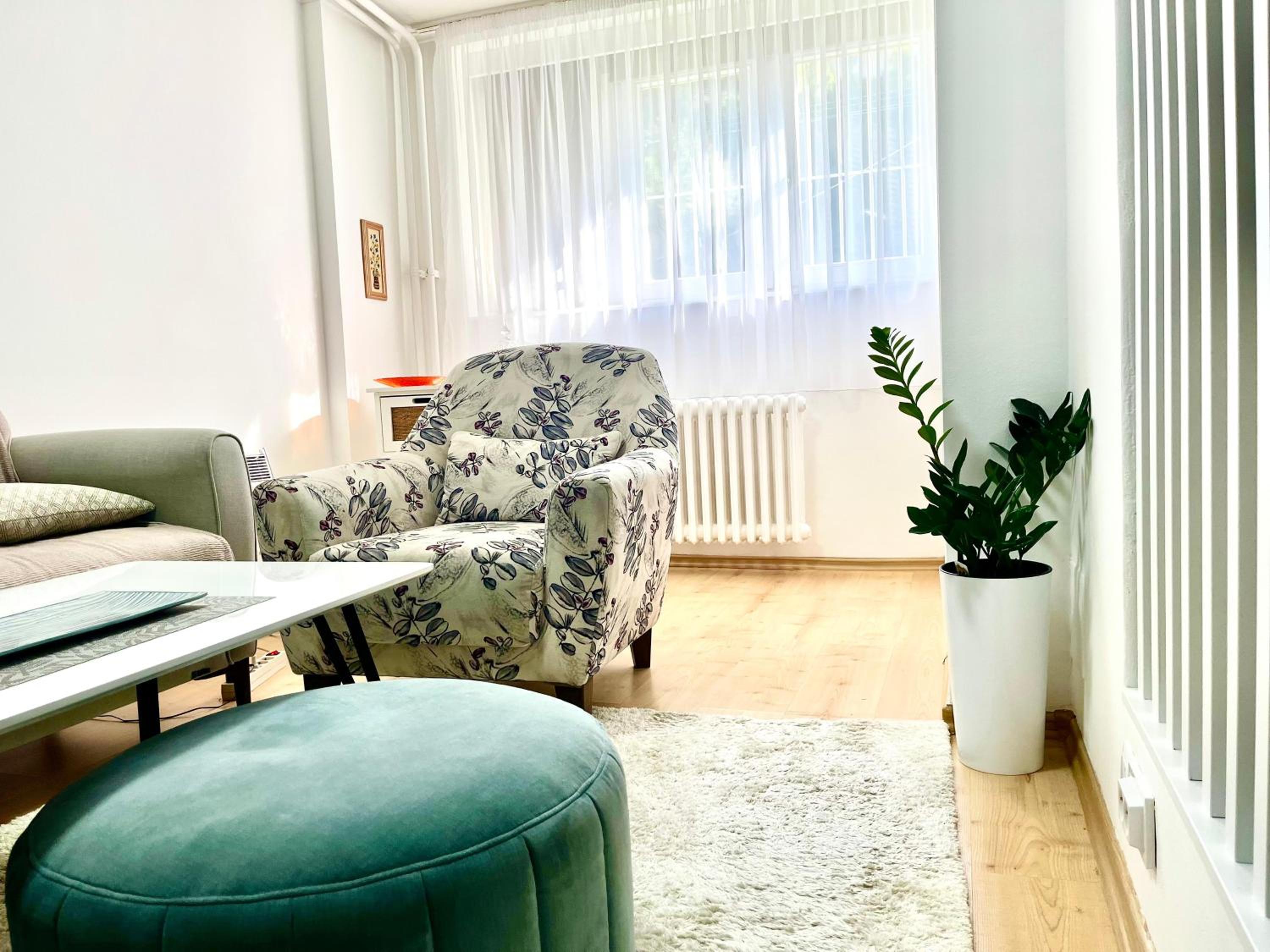 Sapartment 86