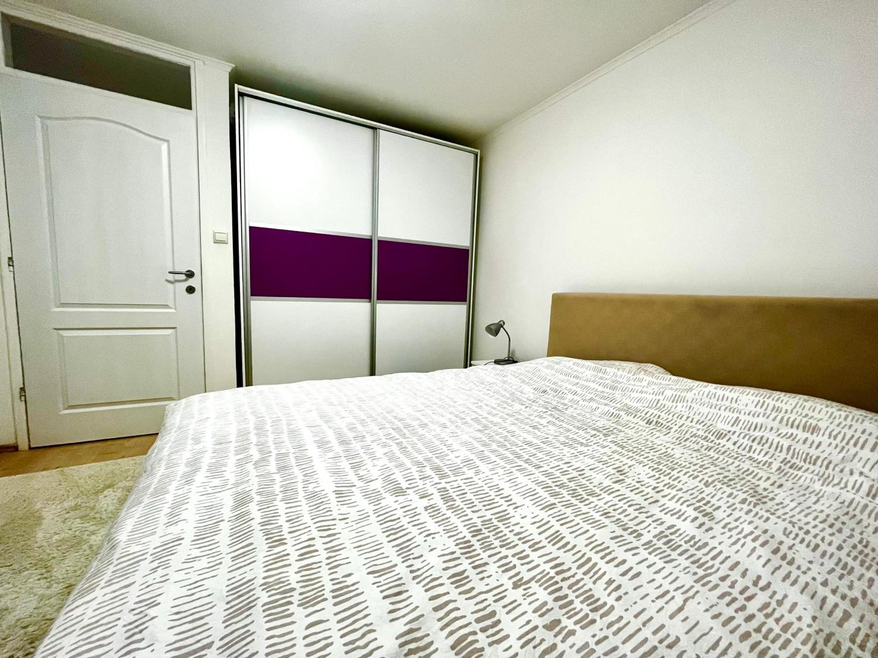 Sapartment 86