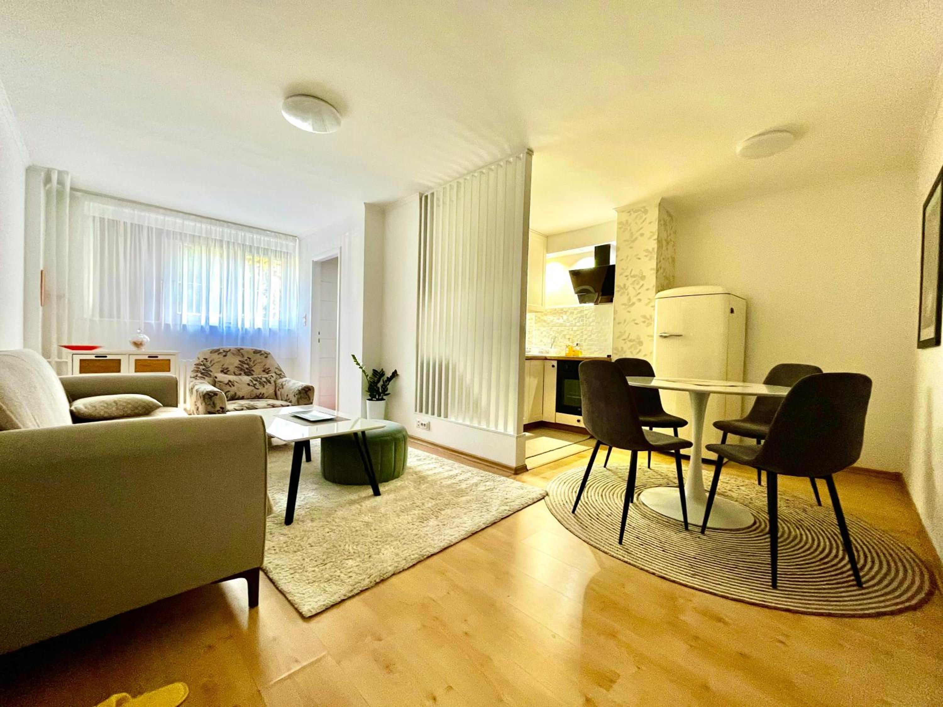 Sapartment 86