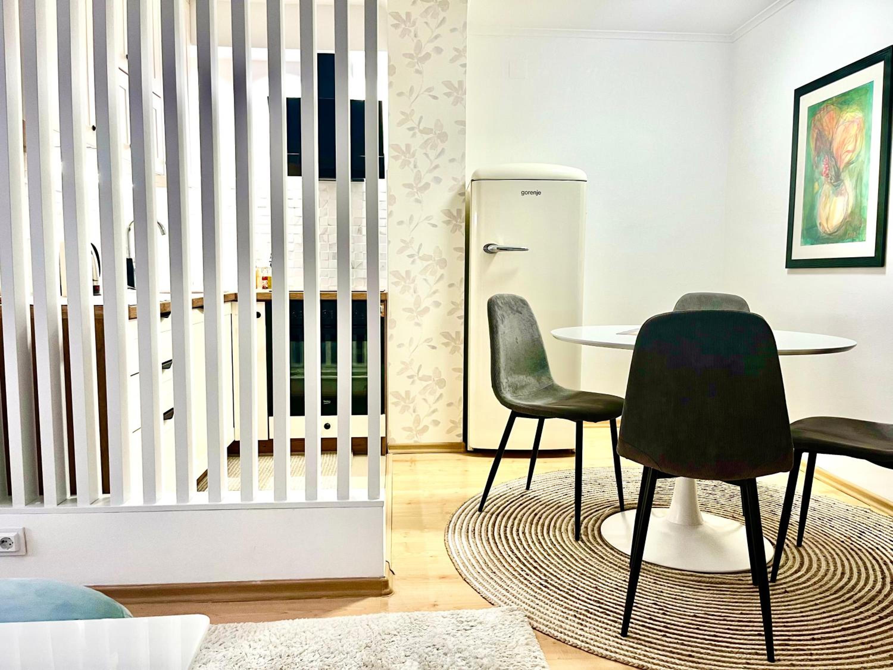 Sapartment 86