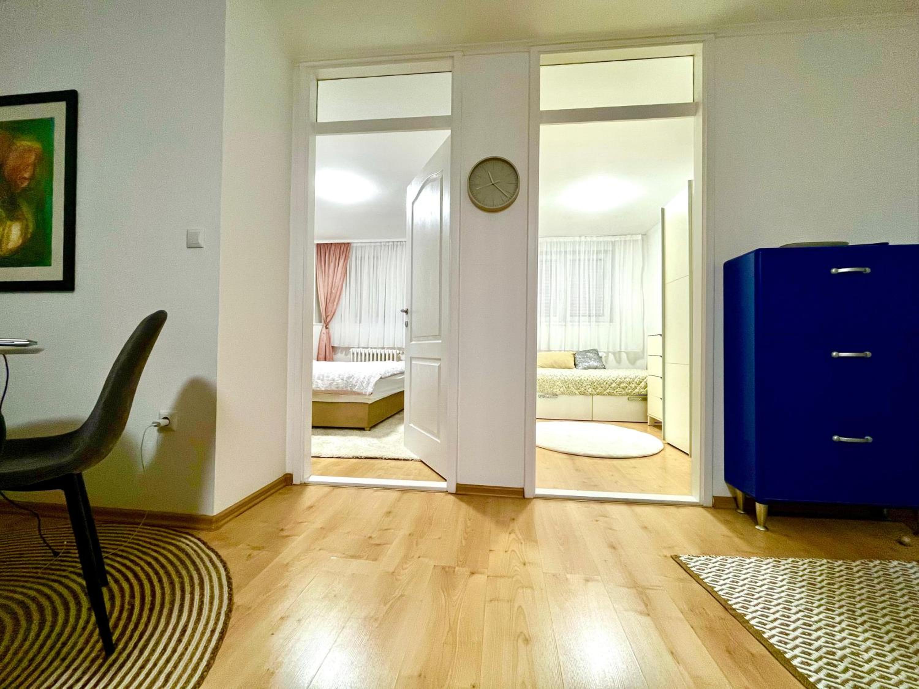 Sapartment 86