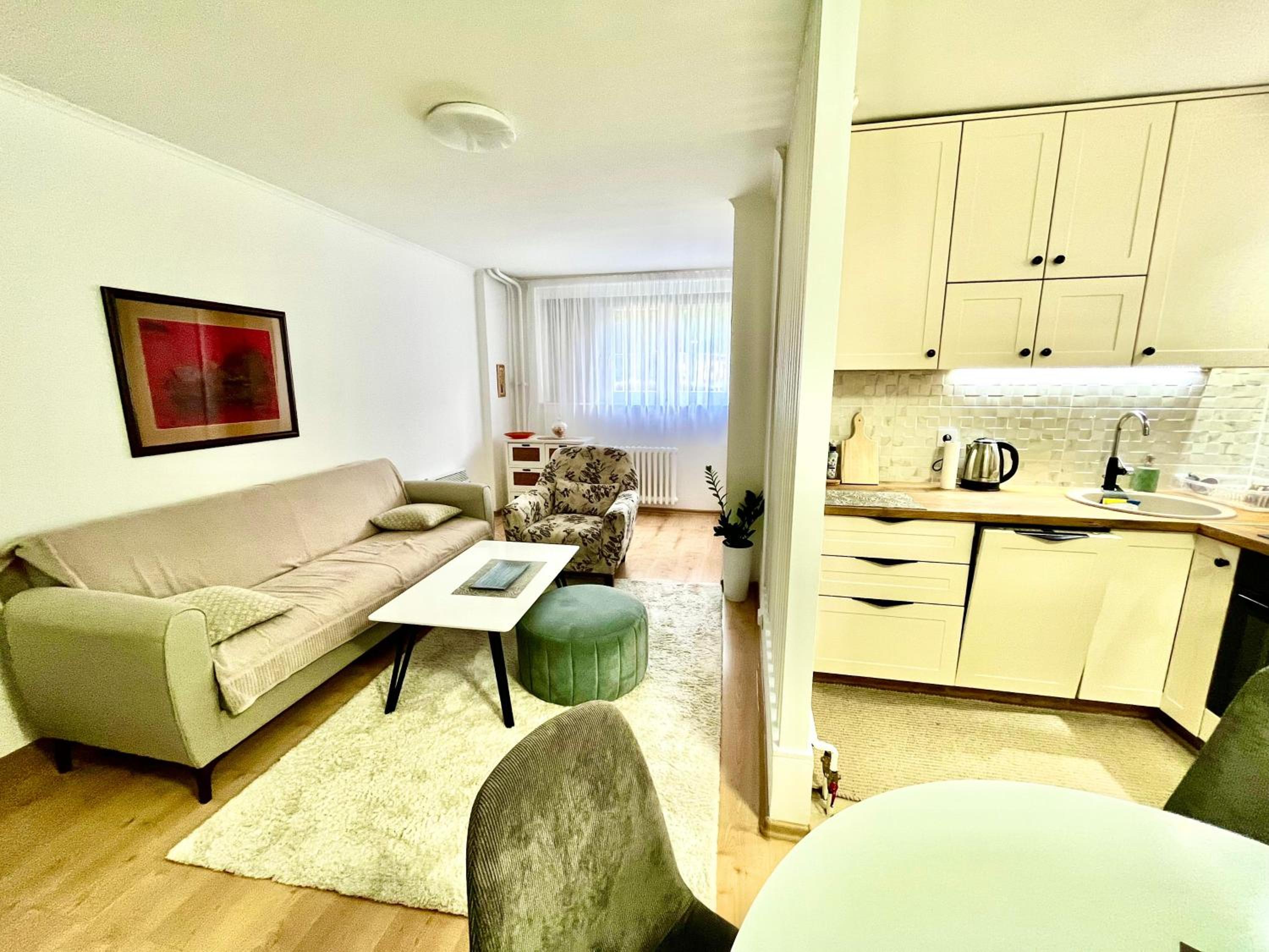 Sapartment 86
