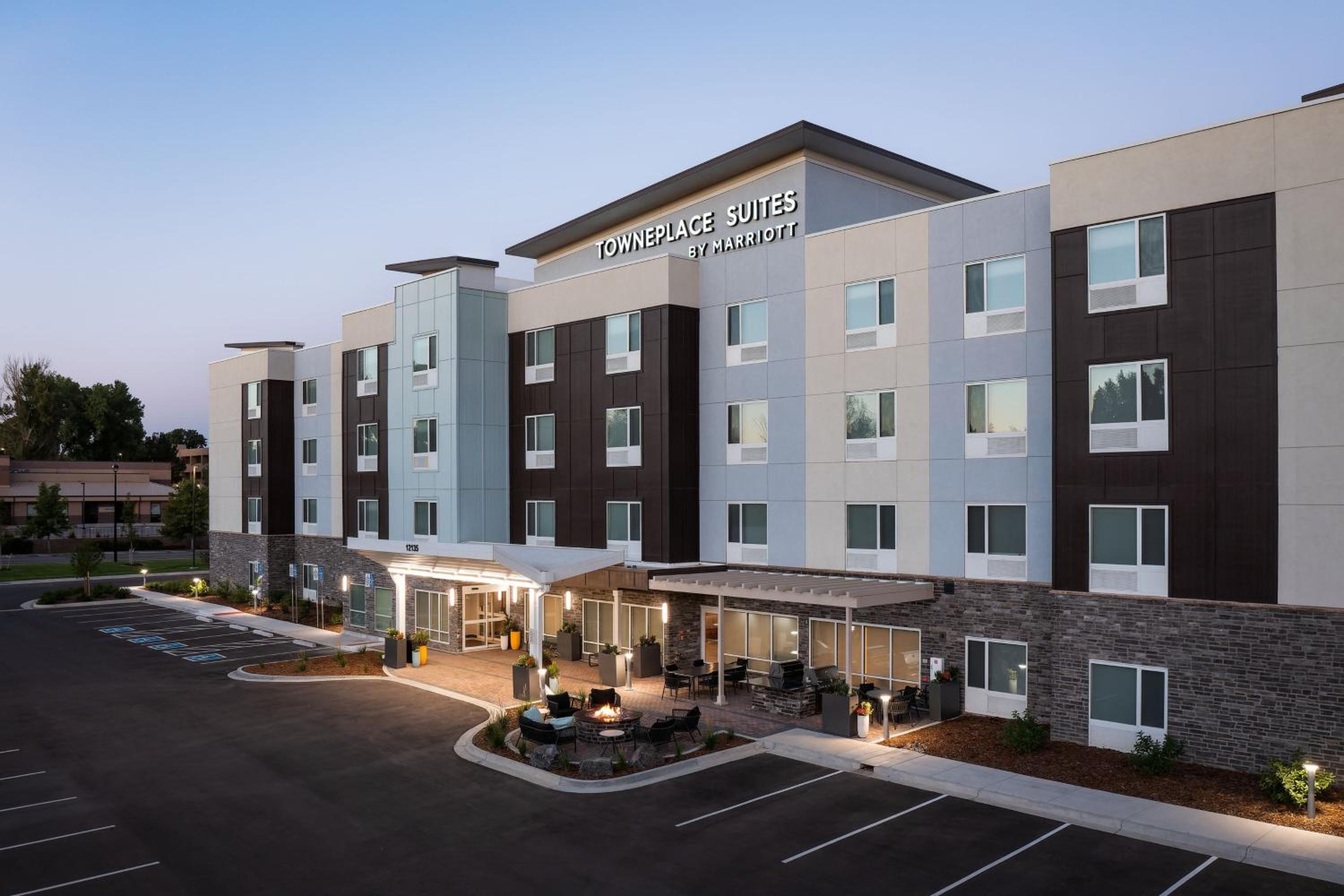 Hotel TownePlace Suites by Marriott Denver North Thornton - Image 1