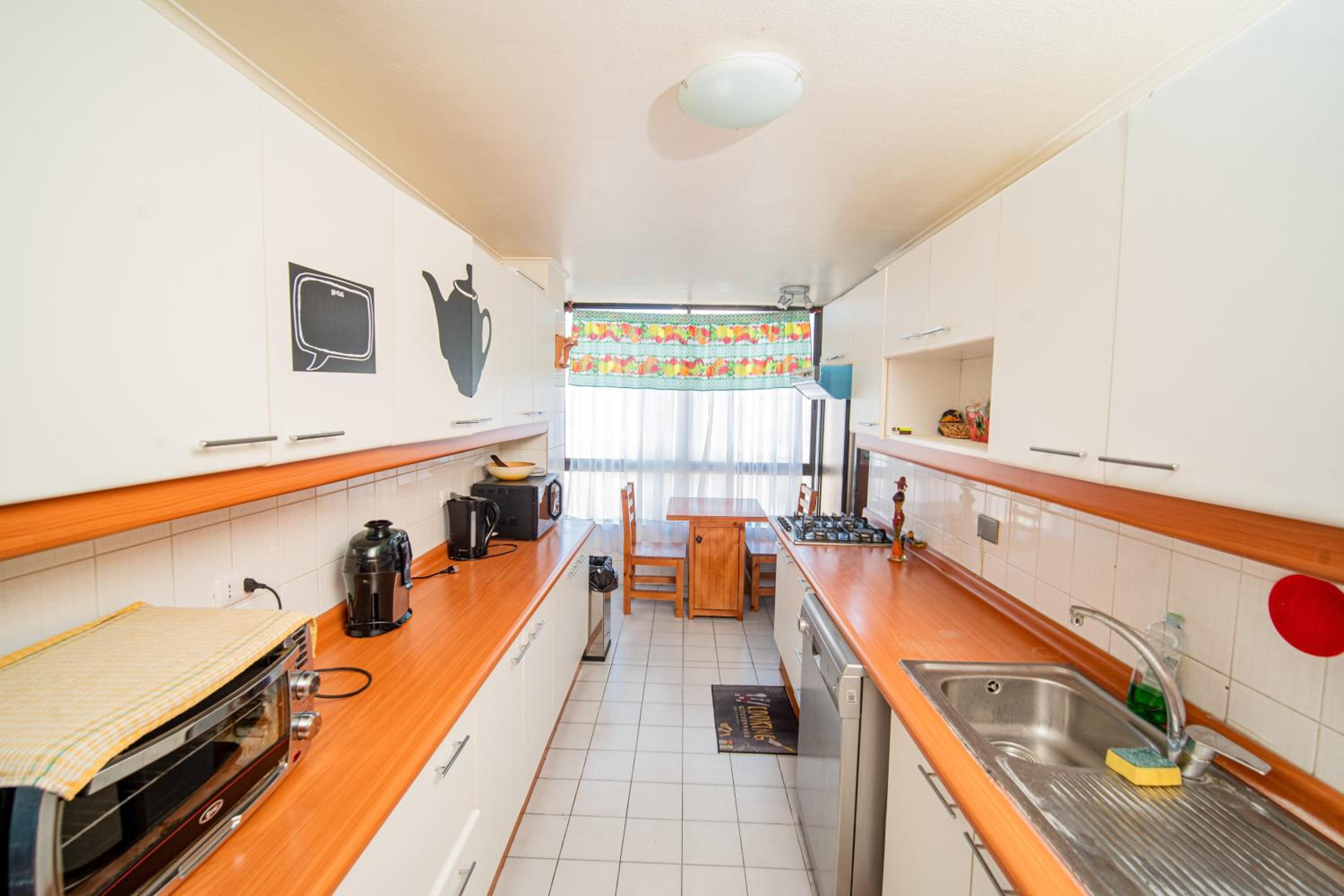 Departamento grande frente a playa Cavancha