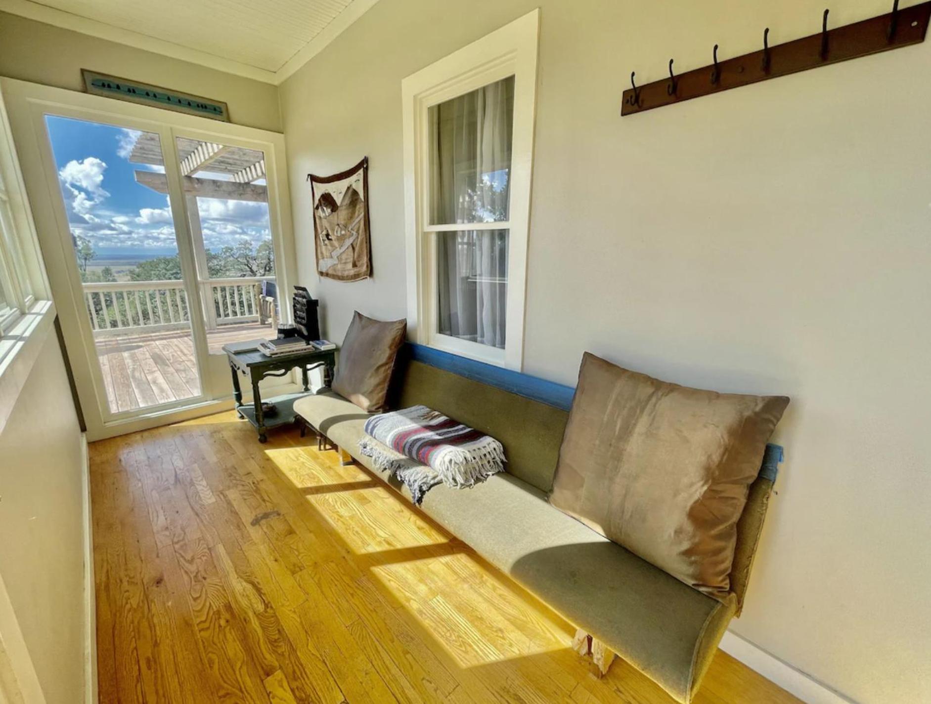 Crestone Mountain Gem Hideaway