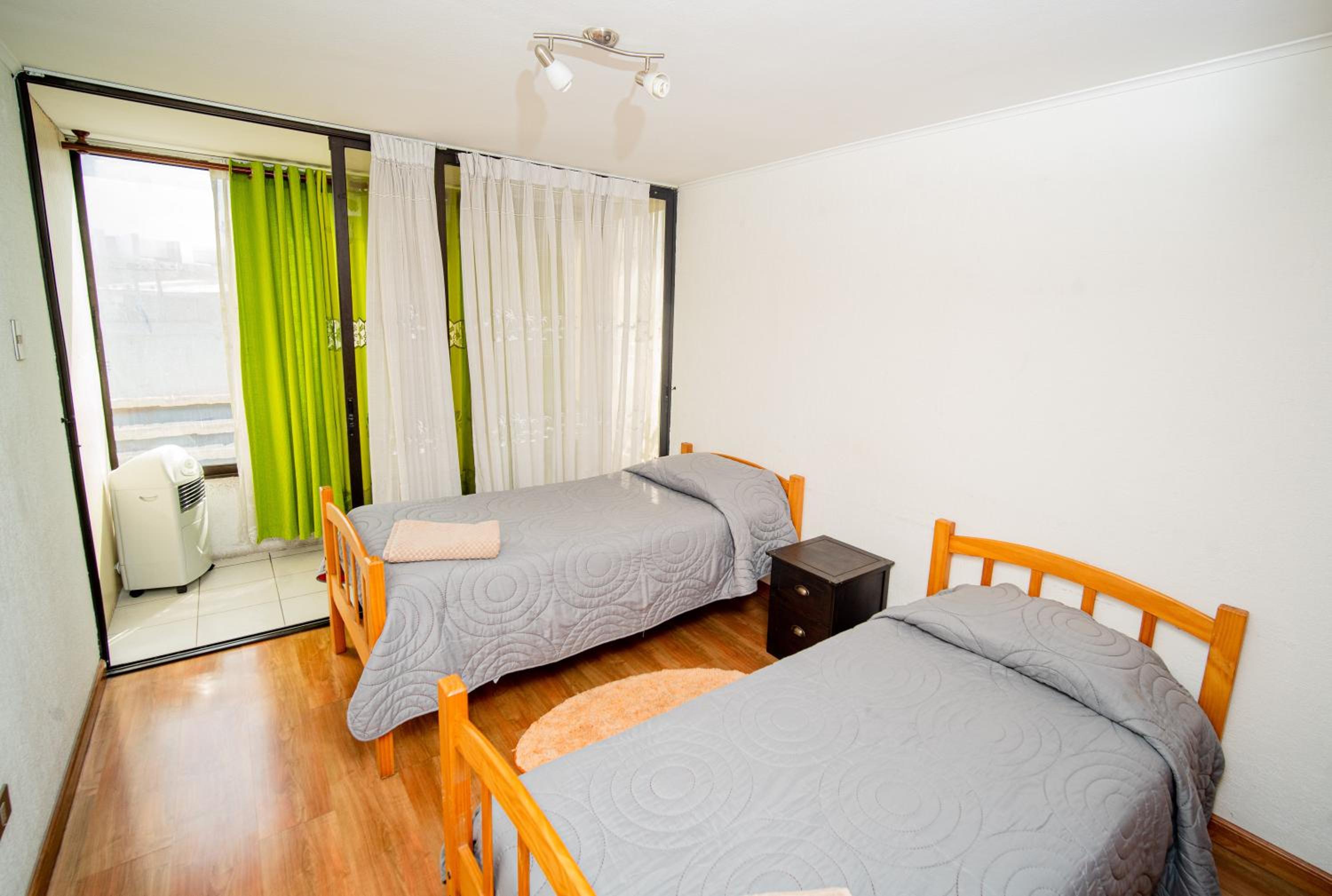 Departamento grande frente a playa Cavancha