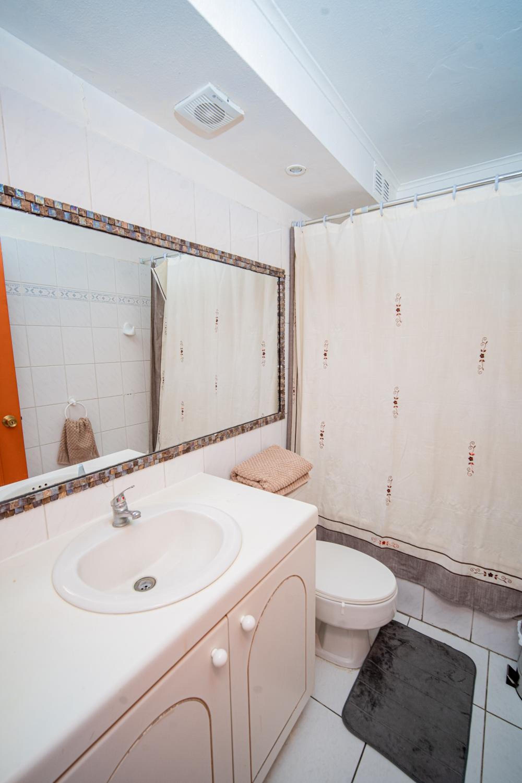 Departamento grande frente a playa Cavancha