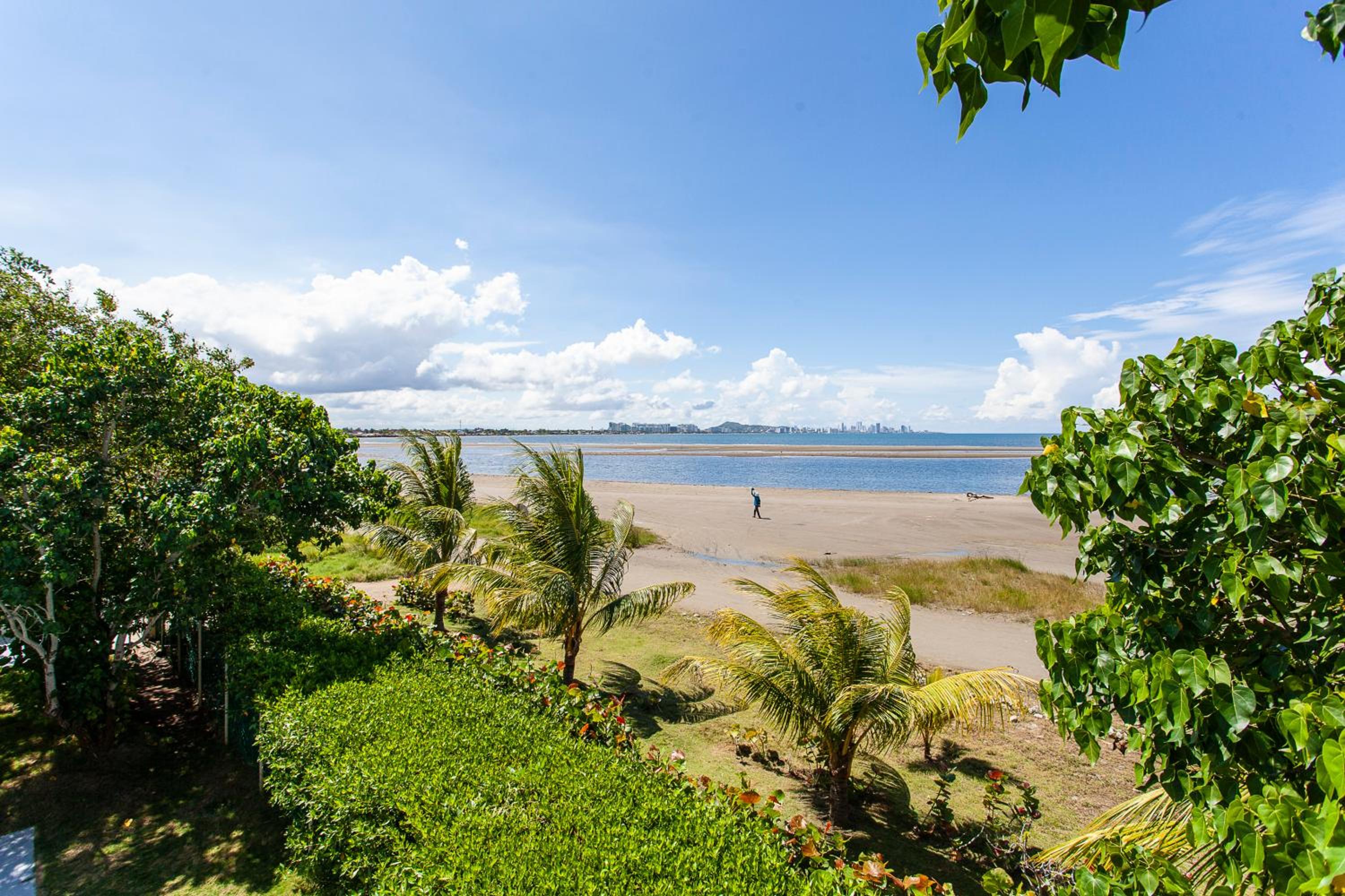 dhozt Marlinda Beach House. Cartagena Colombia