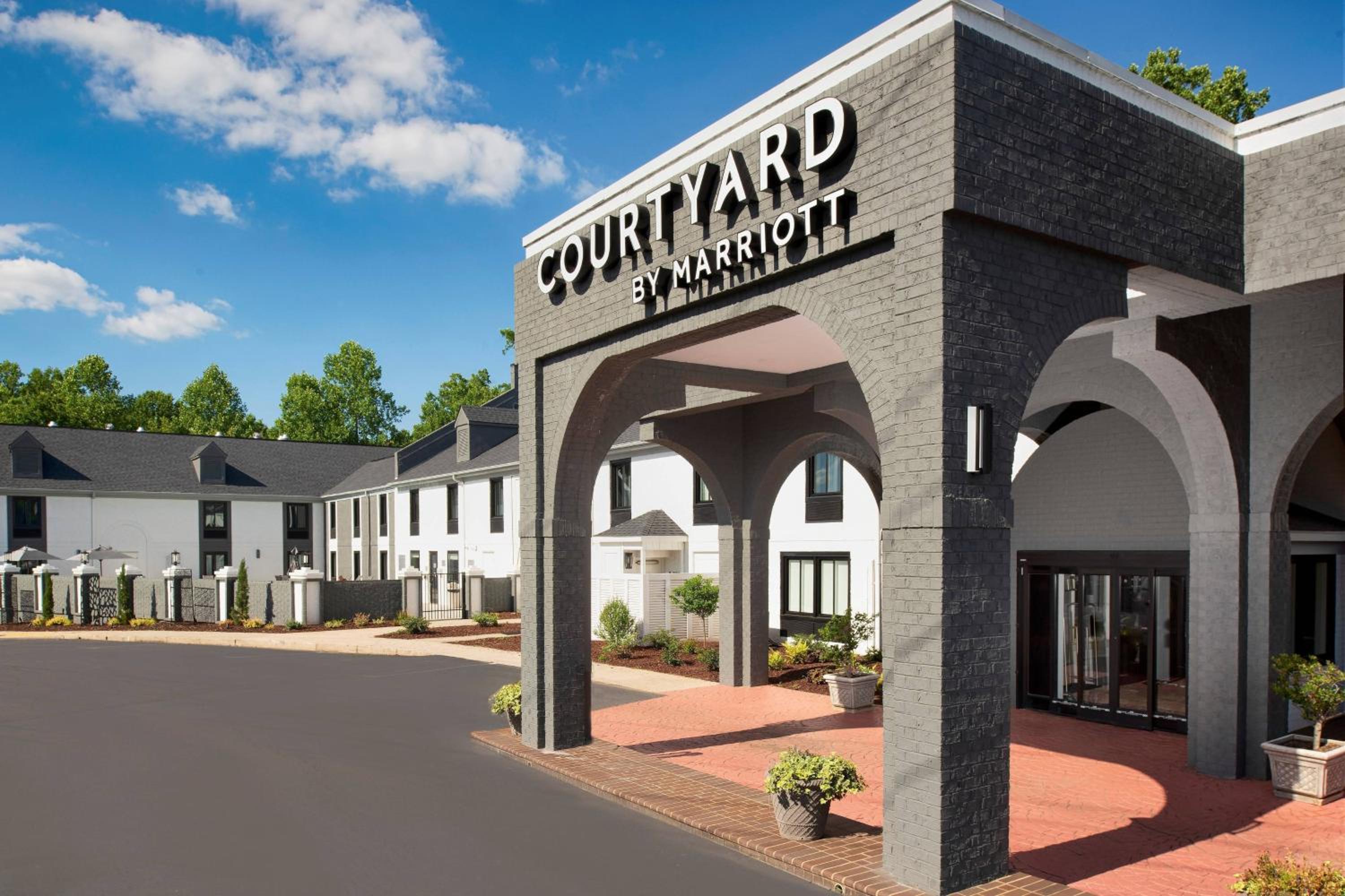 Hotel Courtyard by Marriott Winston-Salem University