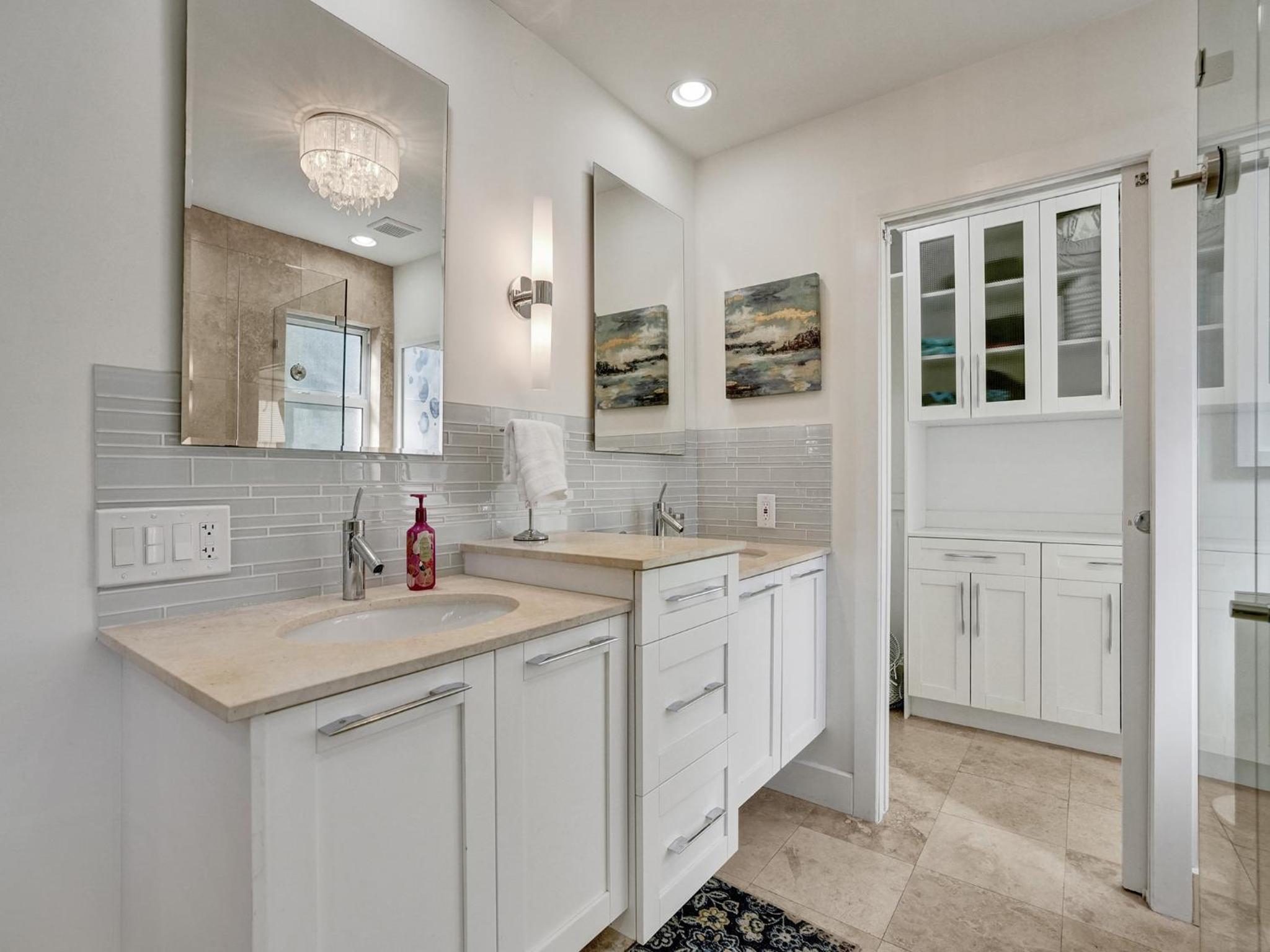AZZURE 10 Mins to South Beach Miami 4 Bedroom Villa